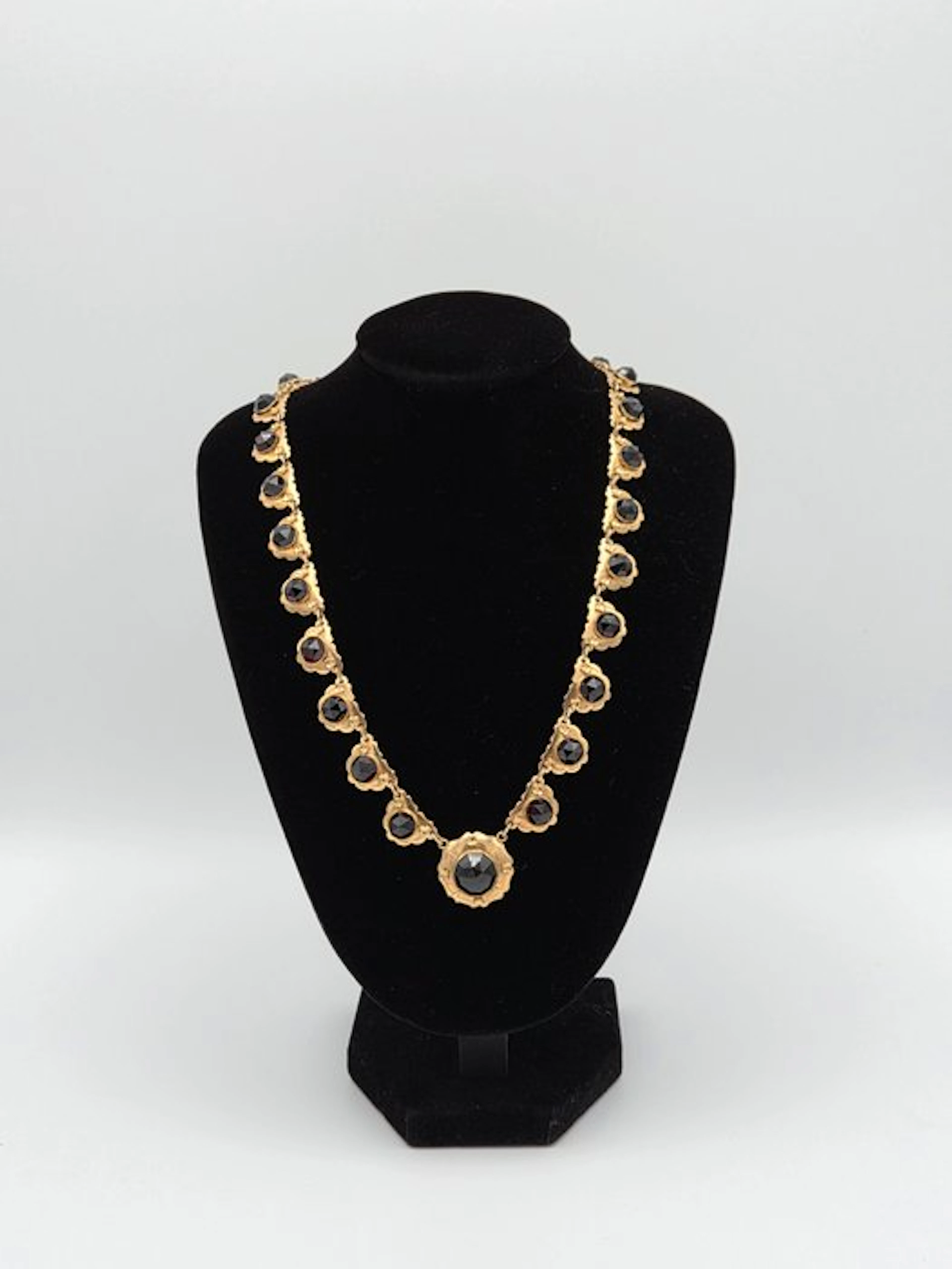Necklace - 14 kt. Yellow gold Garnet - Garnet - P. Walsweer - Sneek