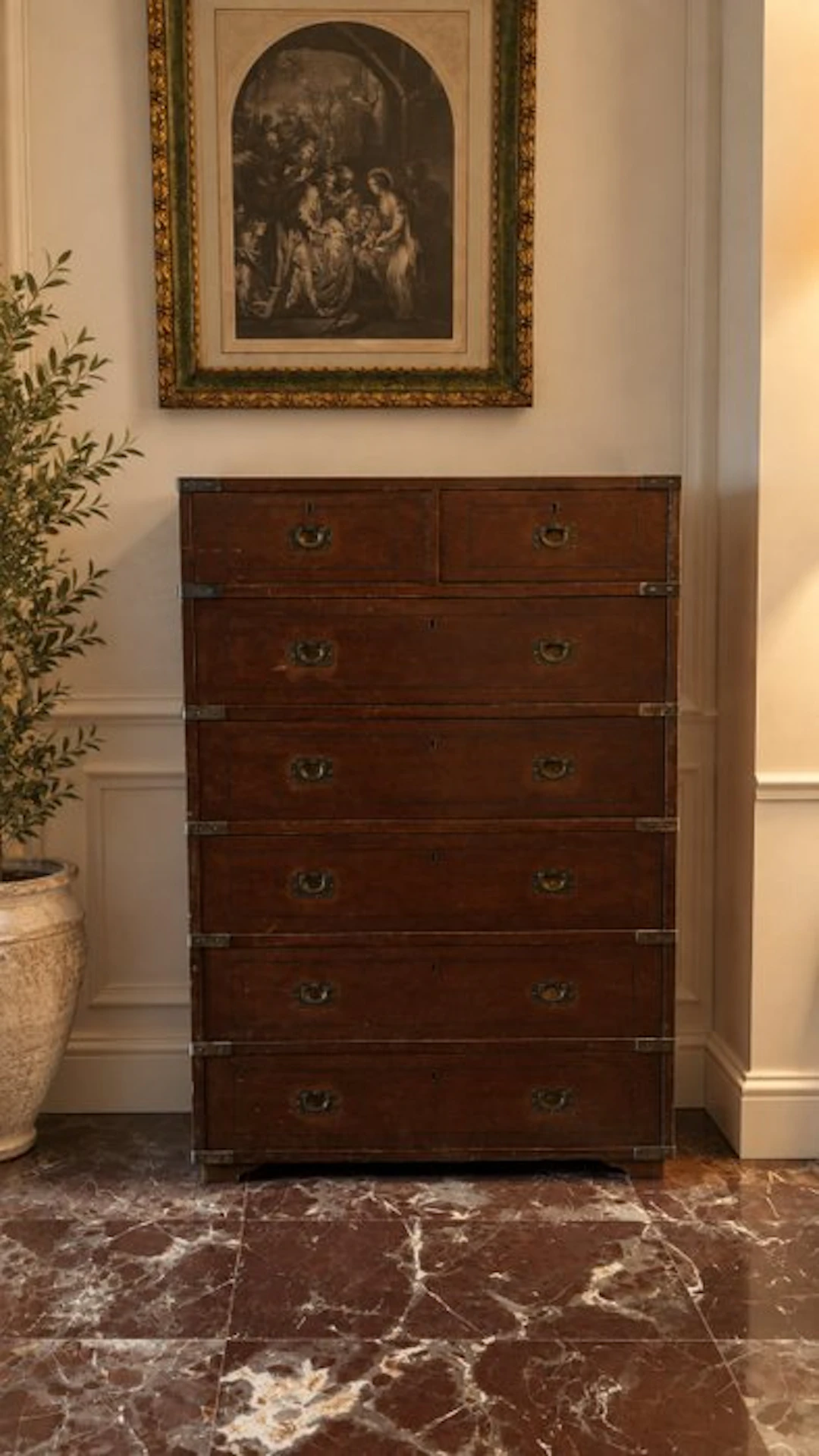 Chest of drawers - Wood