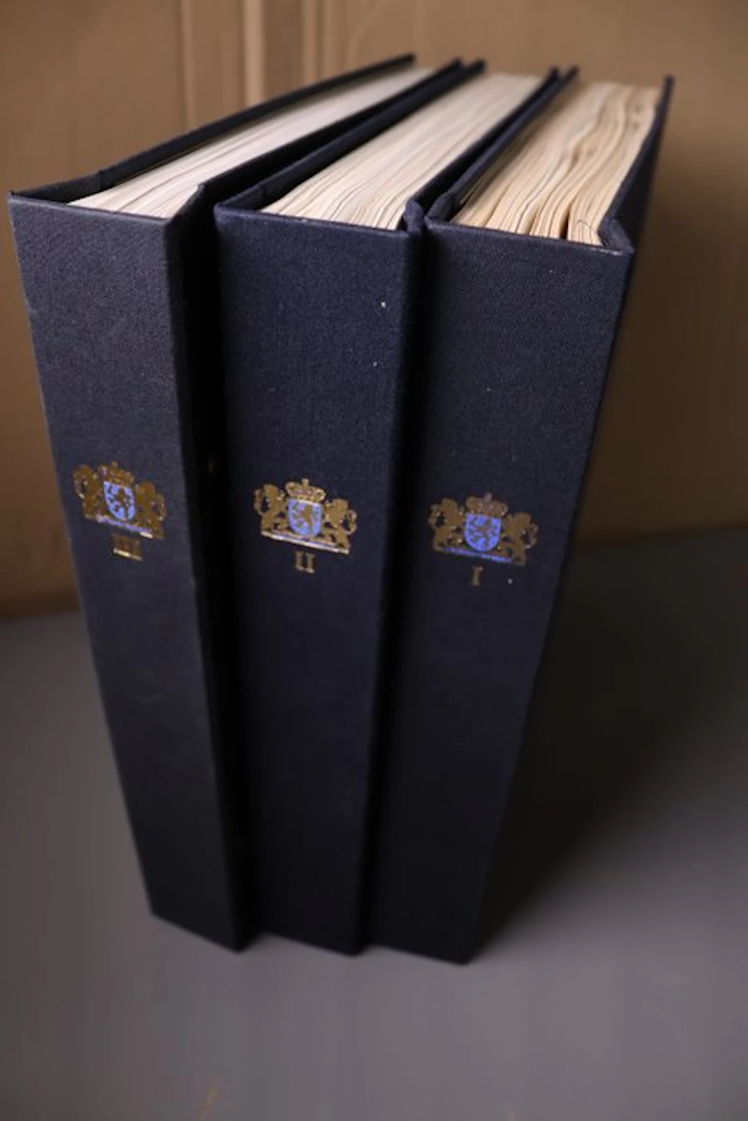 Netherlands 1852/1999 - Collection in 3 DAVO standard pre-printed albums