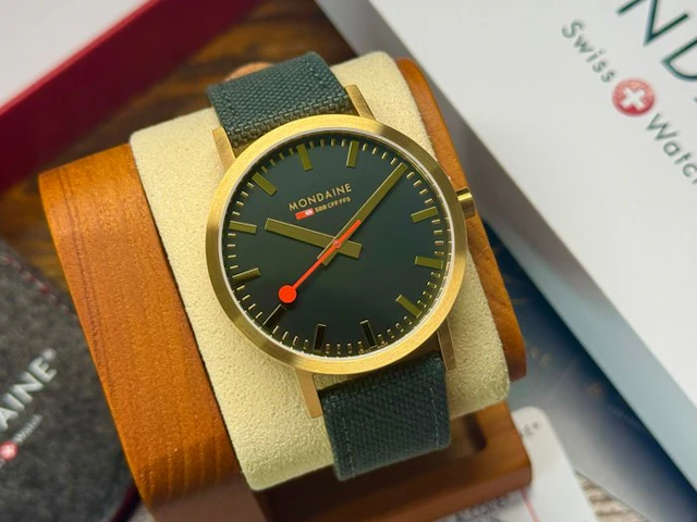 Mondaine - Classic Swiss-made Quartz - No reserve price - Unisex - 2020-2025