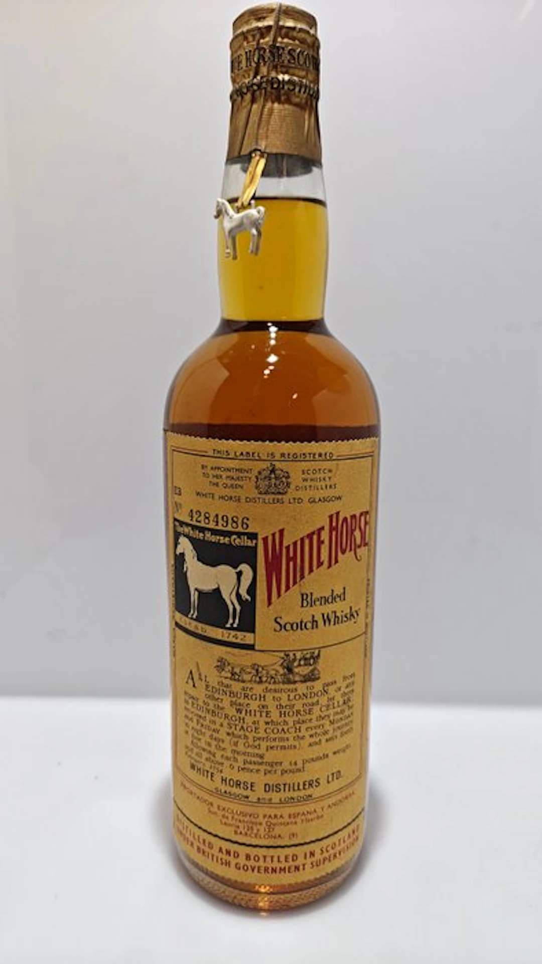 White Horse Spring Cap - b. 1960s - N/A (75cl)
