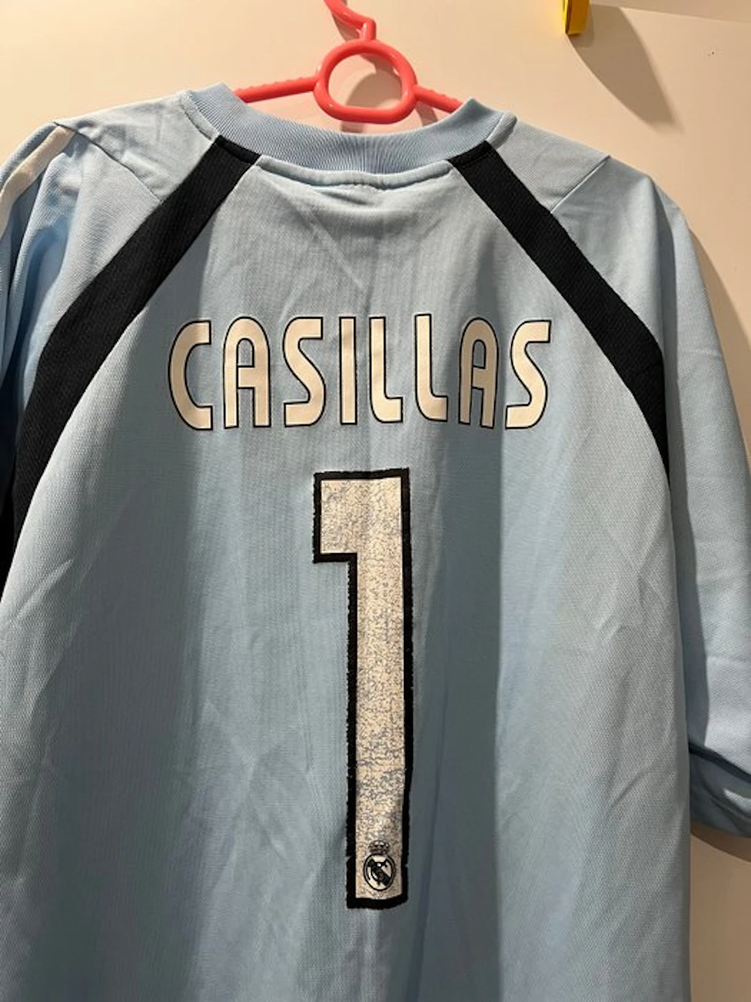 Real Madrid - Iker Casillas - 2003 - Football jersey