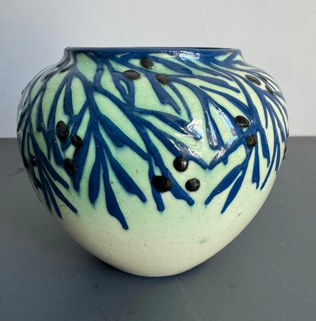 Karlsruhe Majolika Manufaktur - Max Laeuger - Vase - Clay