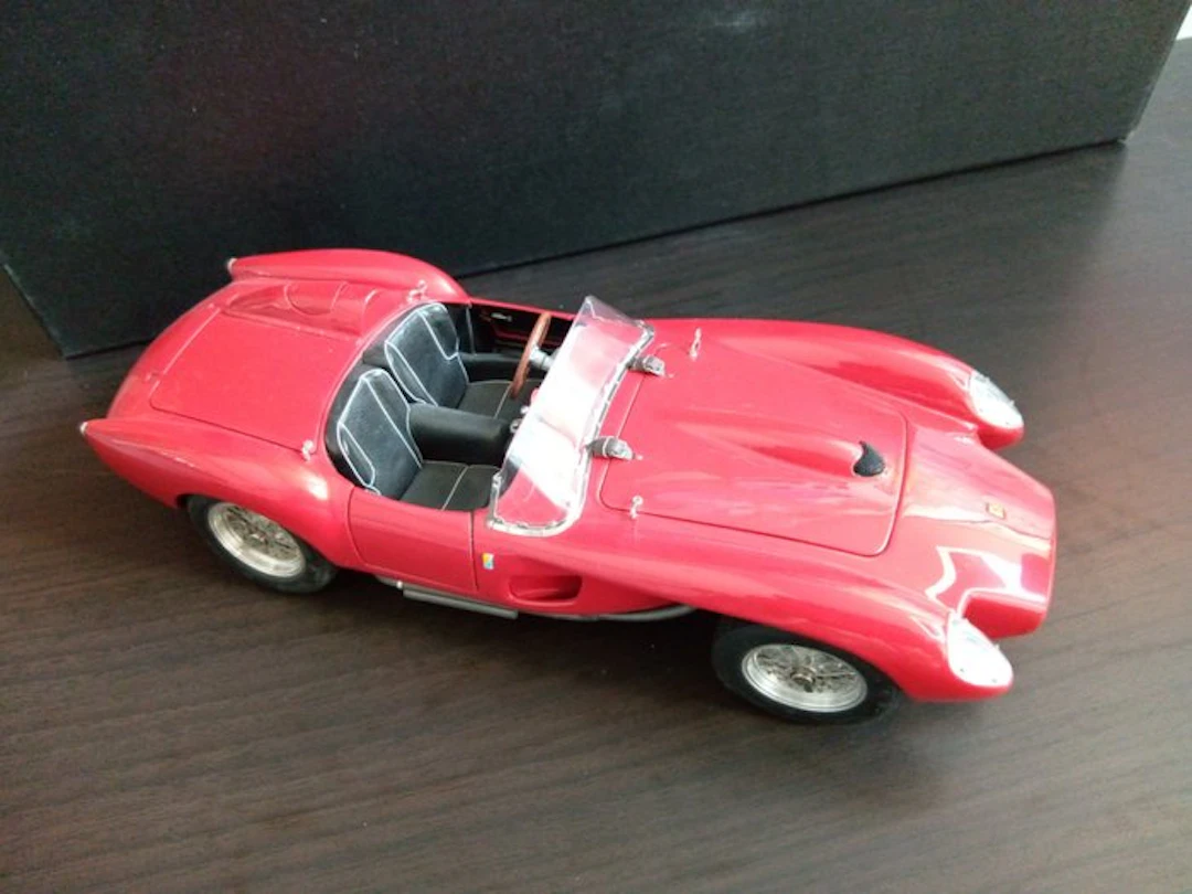 CMC 1:18 - Model car - Ferrari Testa Rossa - 250/1958