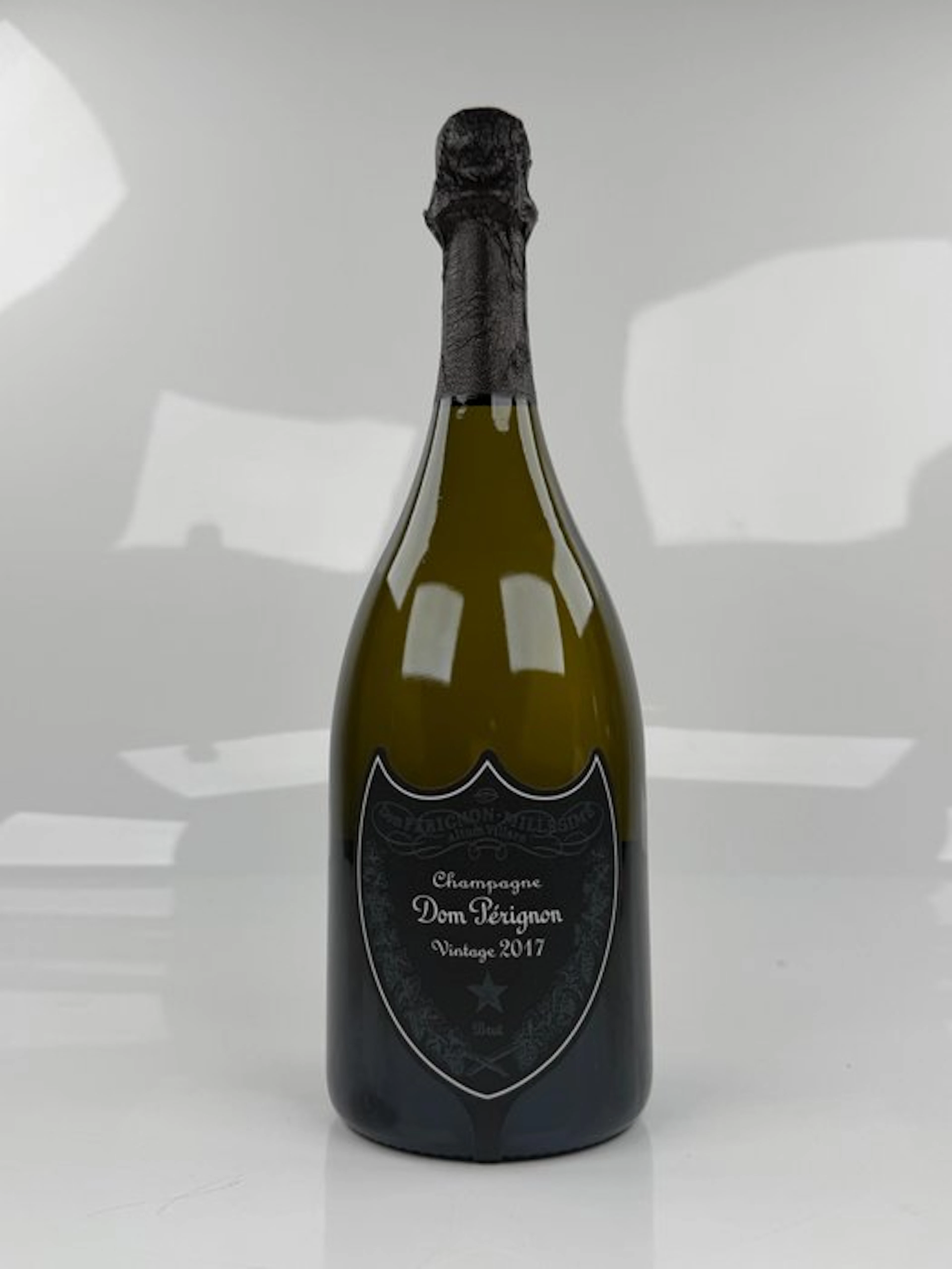 2017 Dom Pérignon, Luminous Vibe Dining - Champagne Brut - 1 Bottle (0.75L)