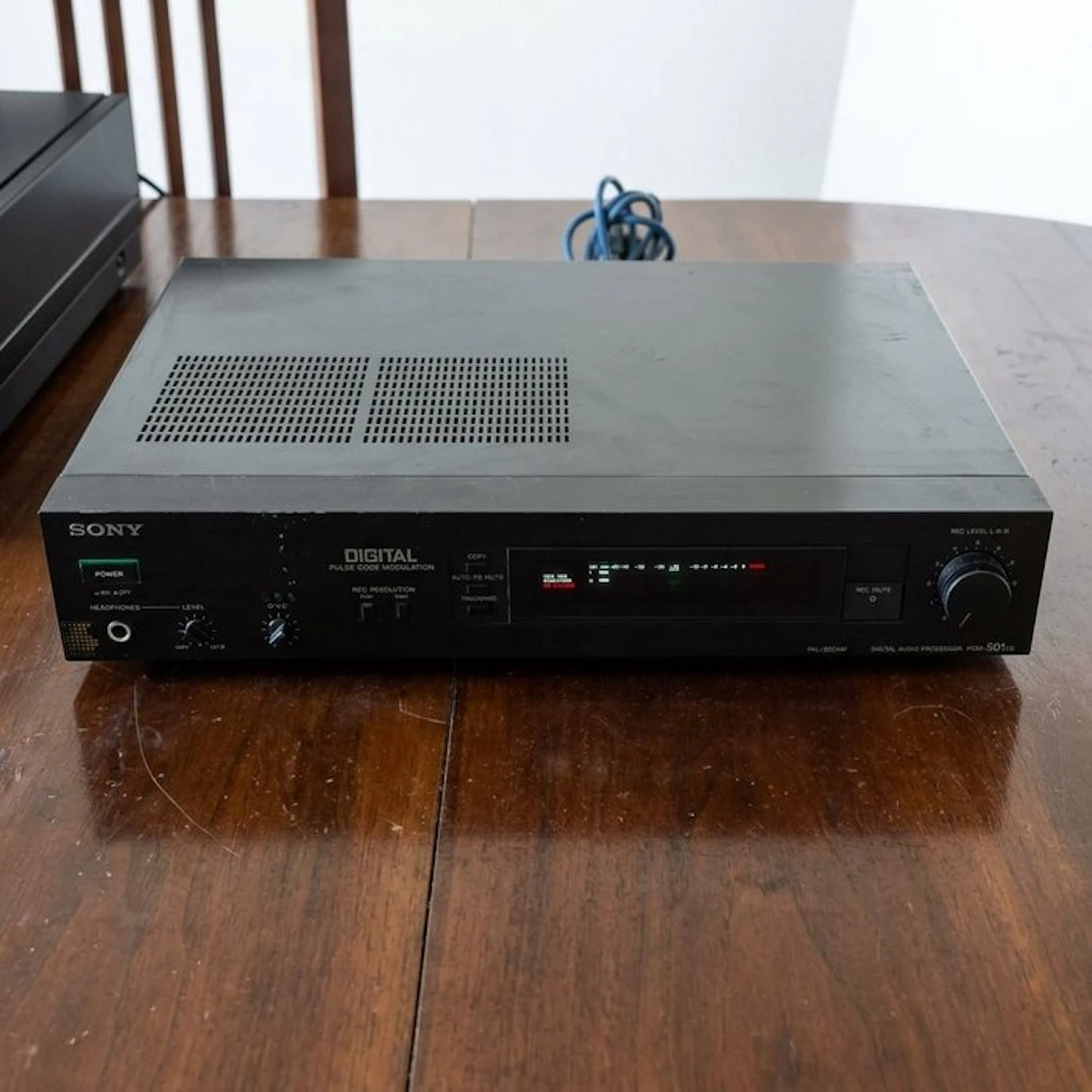 Sony - PCM-501es DSP - digital sound processor