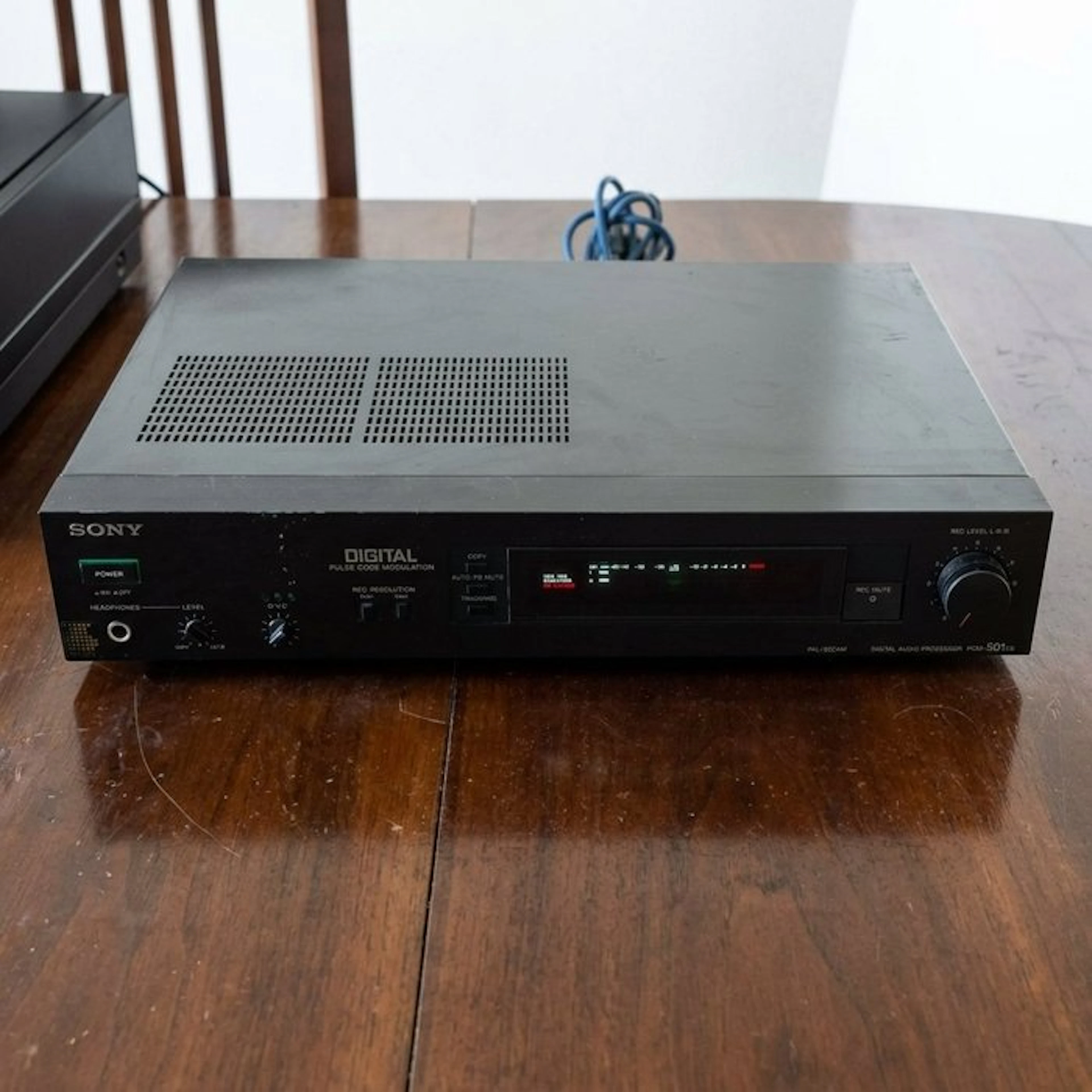 Sony - PCM-501es DSP - digital sound processor