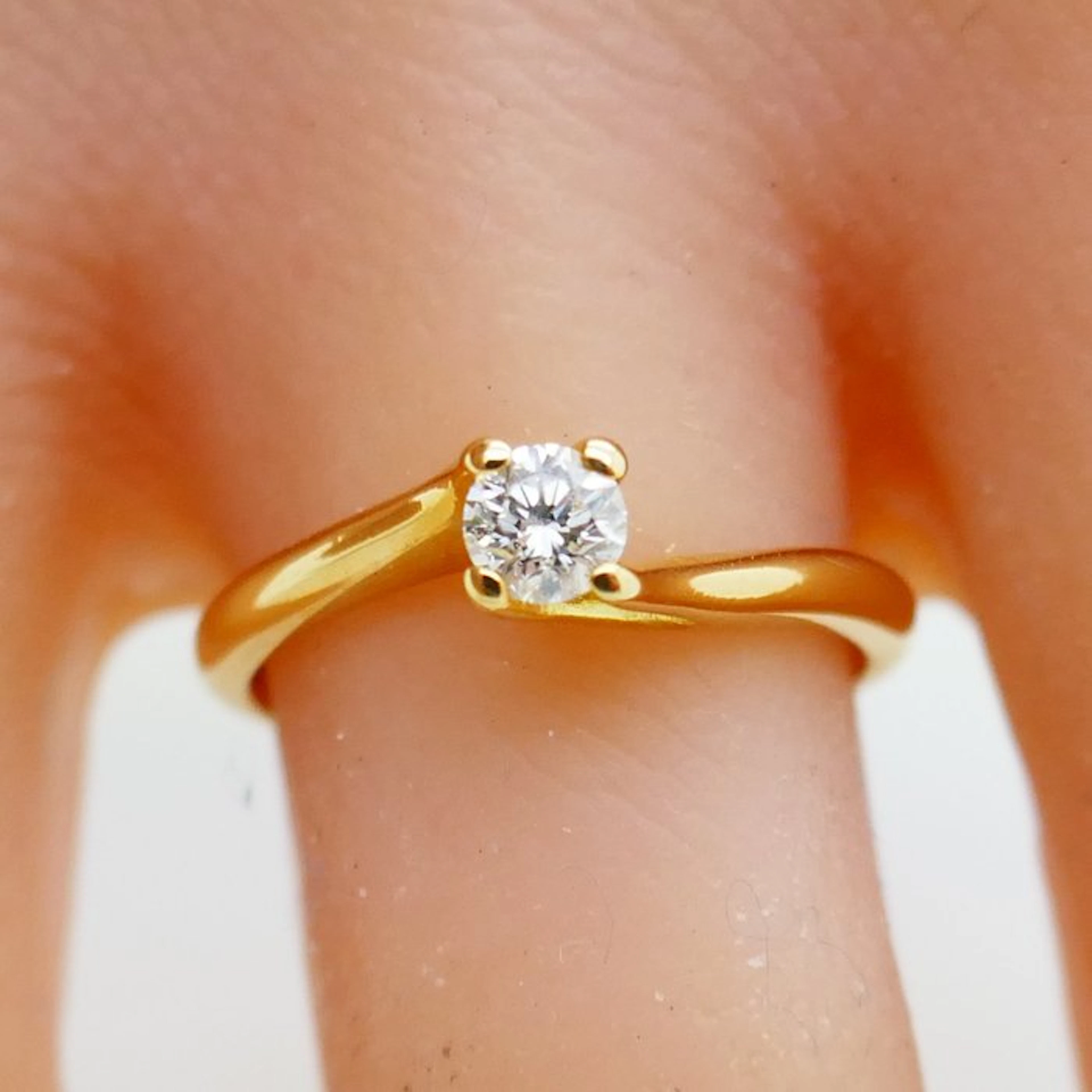 No reserve price - Ring - 18 kt. Yellow gold - 0.20ct. tw. Diamond (Natural)