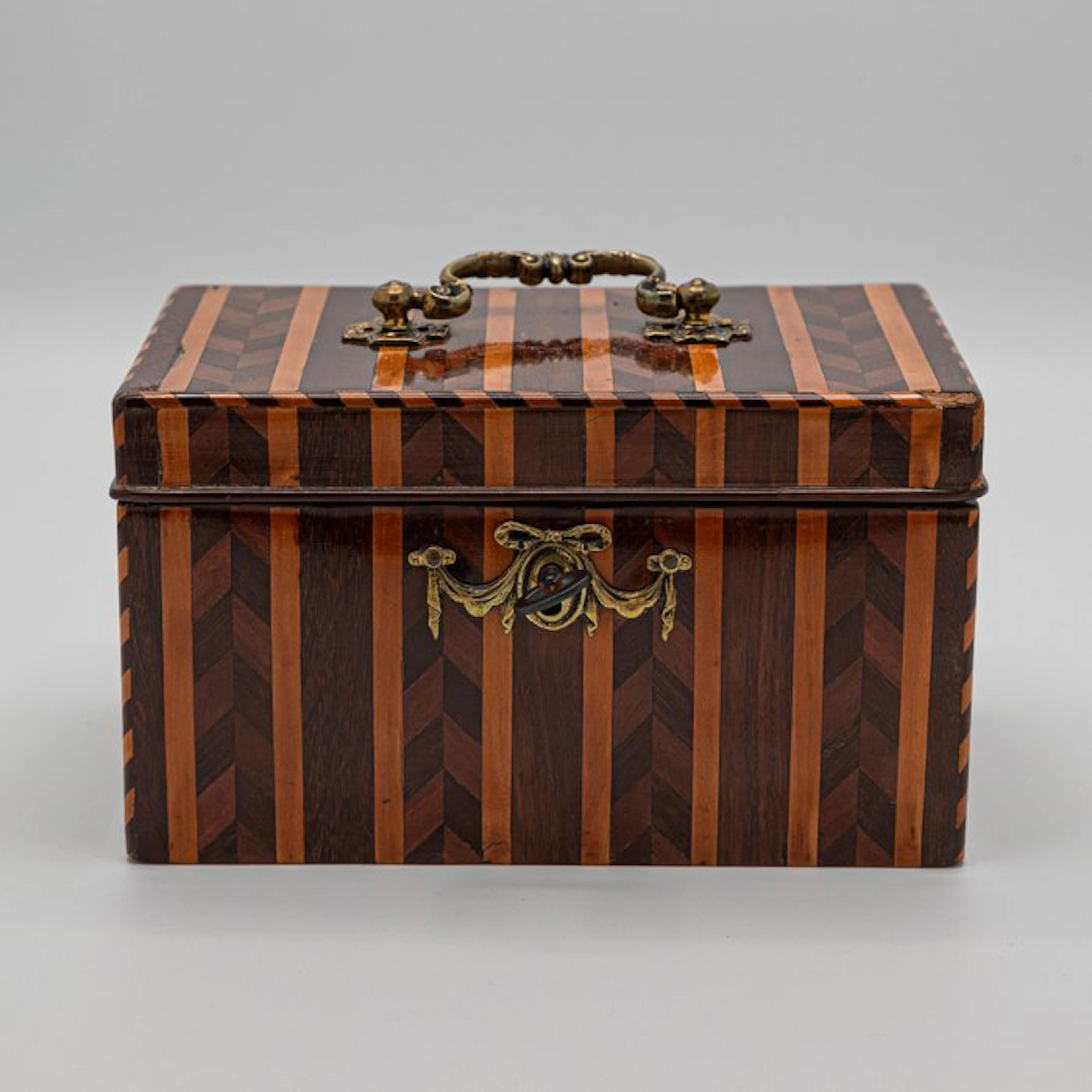 Tea caddy/ box - Marquetry of various precious woods
