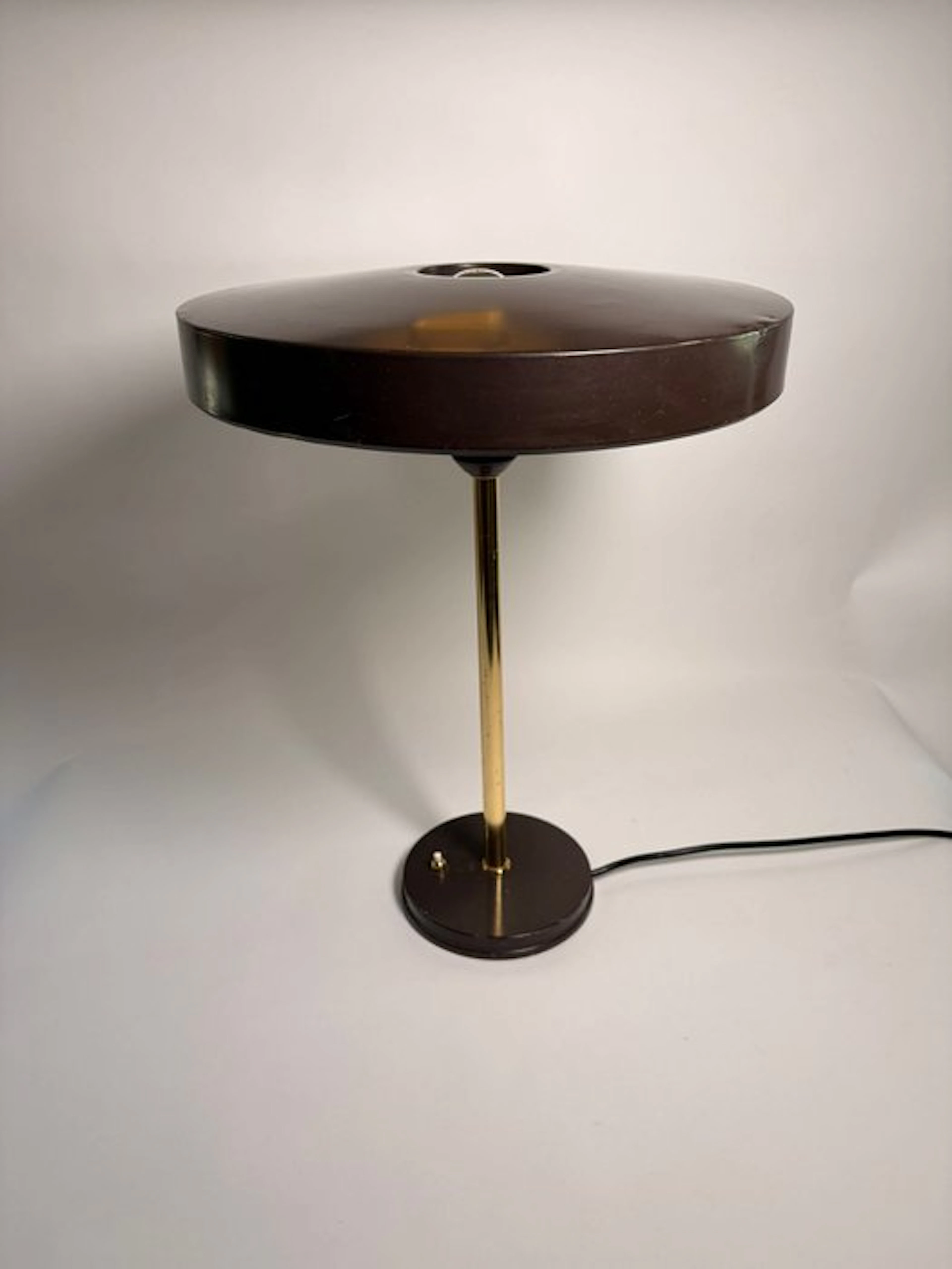 Philips - Louis Kalff - Desk lamp - Lacquered brass - Timor by Louis Kalff