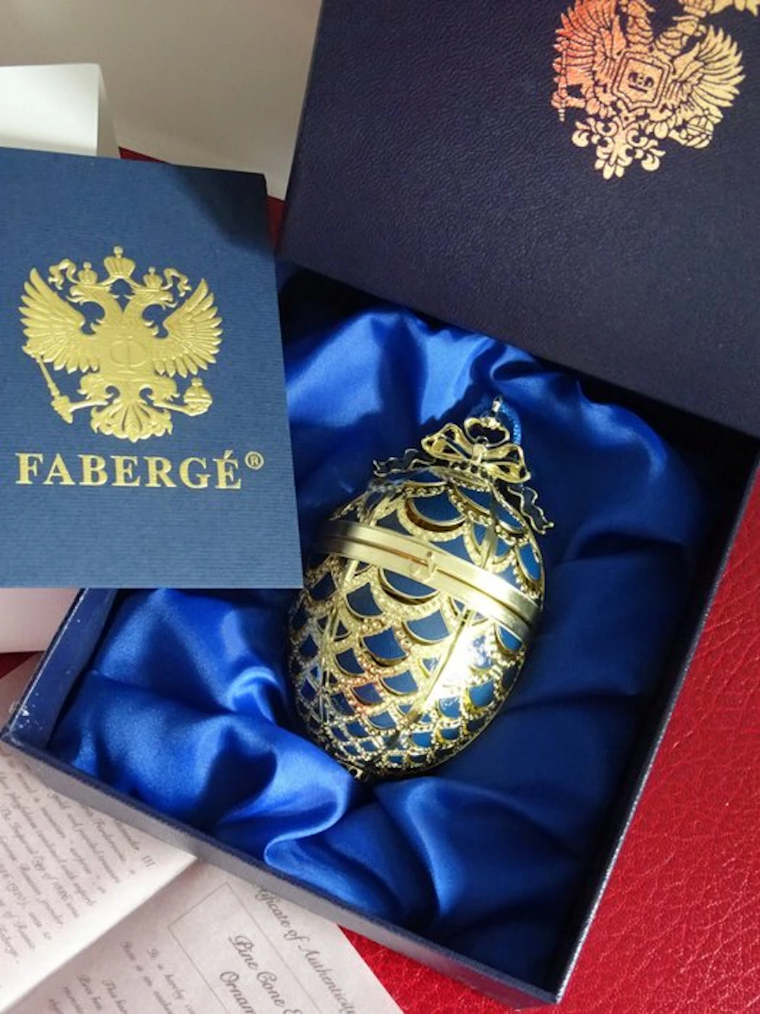 Figure - House Fabergé - Imperial ornament Egg...