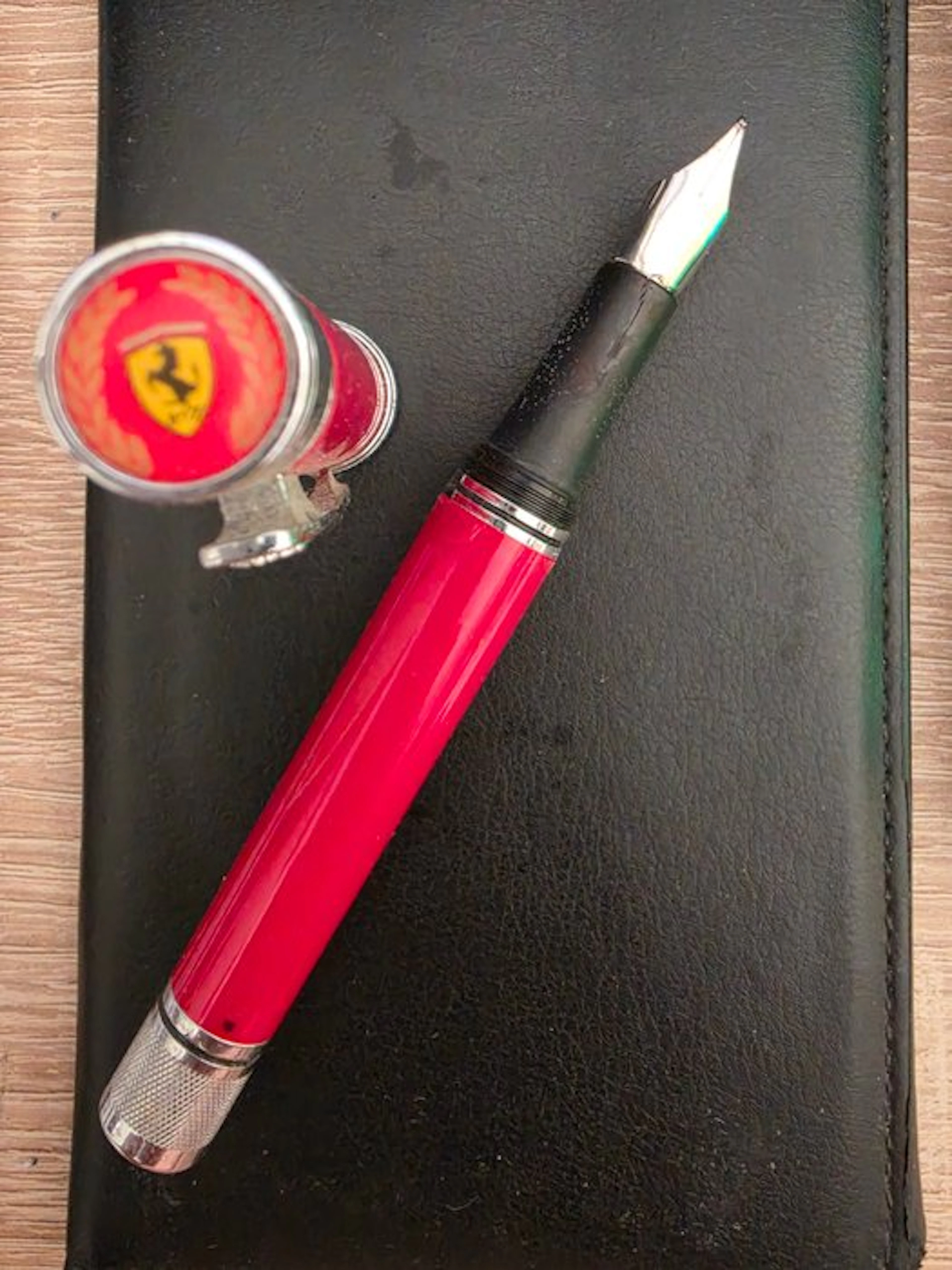 Ferrari - Limited Edition - No reserve price - Pen