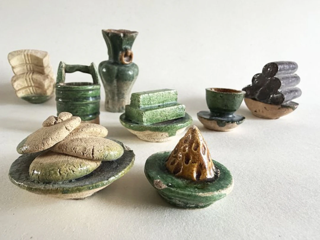 Ancient Chinese, Ming dynasty Pottery Funerary model