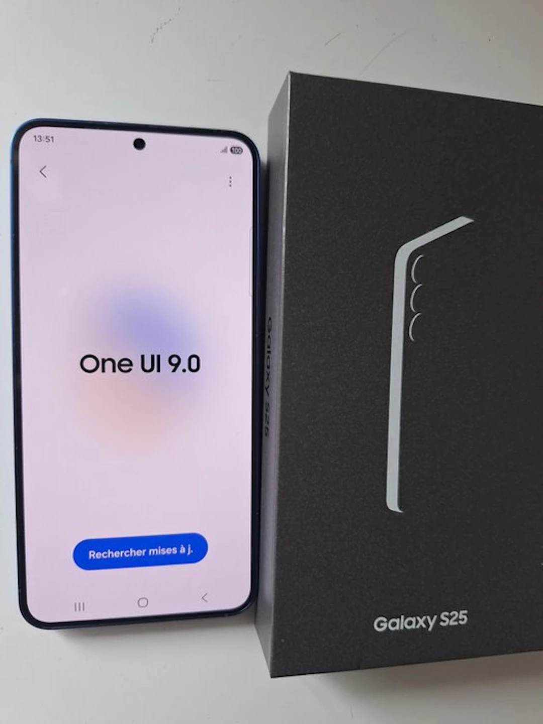 Samsung, Galaxy New With invoice and warranty - Mobile phone - In original box