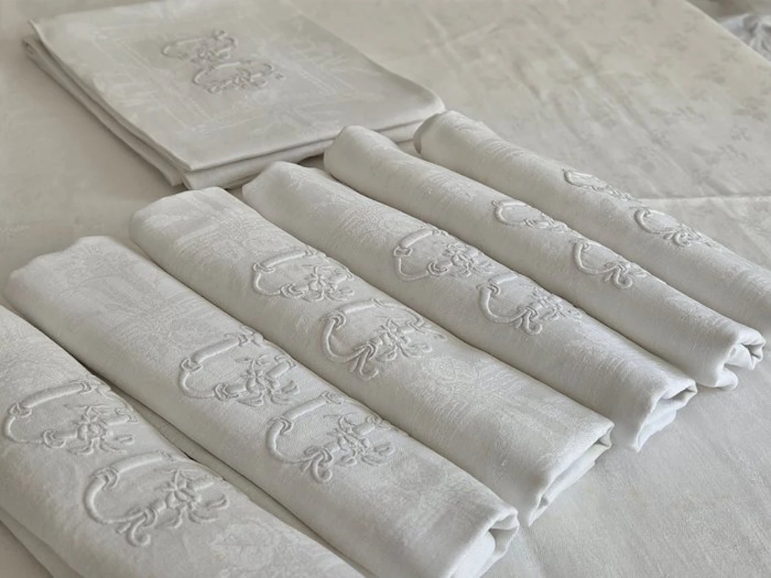 DO - Tablecloth (11) - 233 cm - 166 cm
