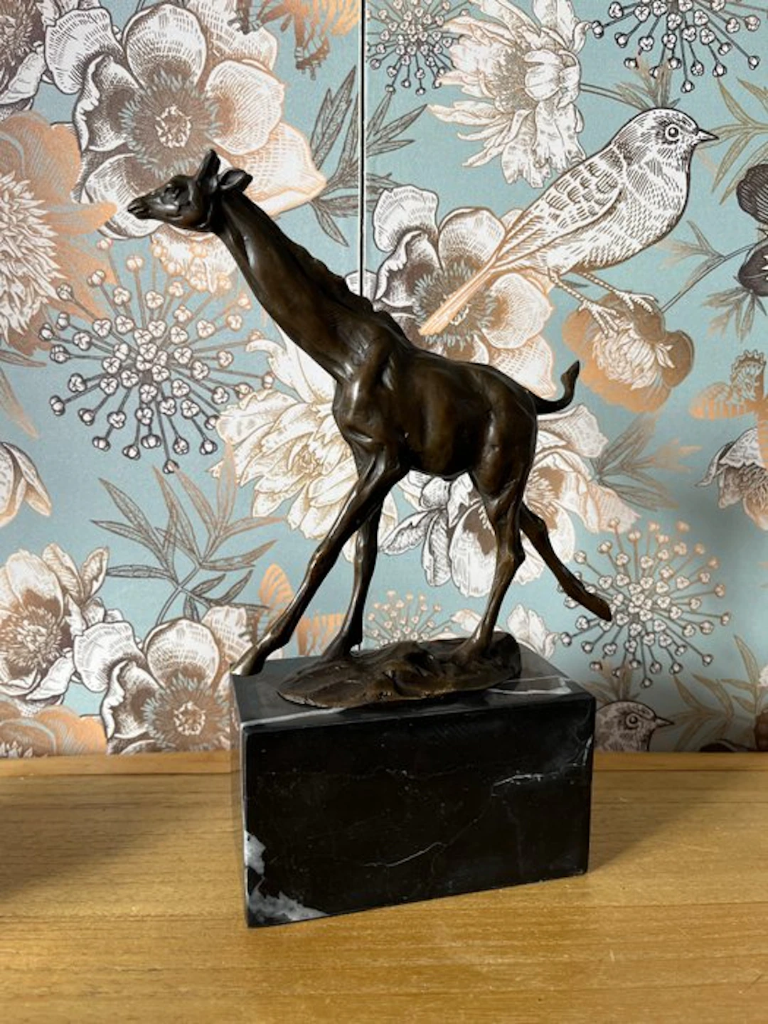 Milo (1910-1978) - Sculpture, La girafe - 23 cm - Gilt bronze