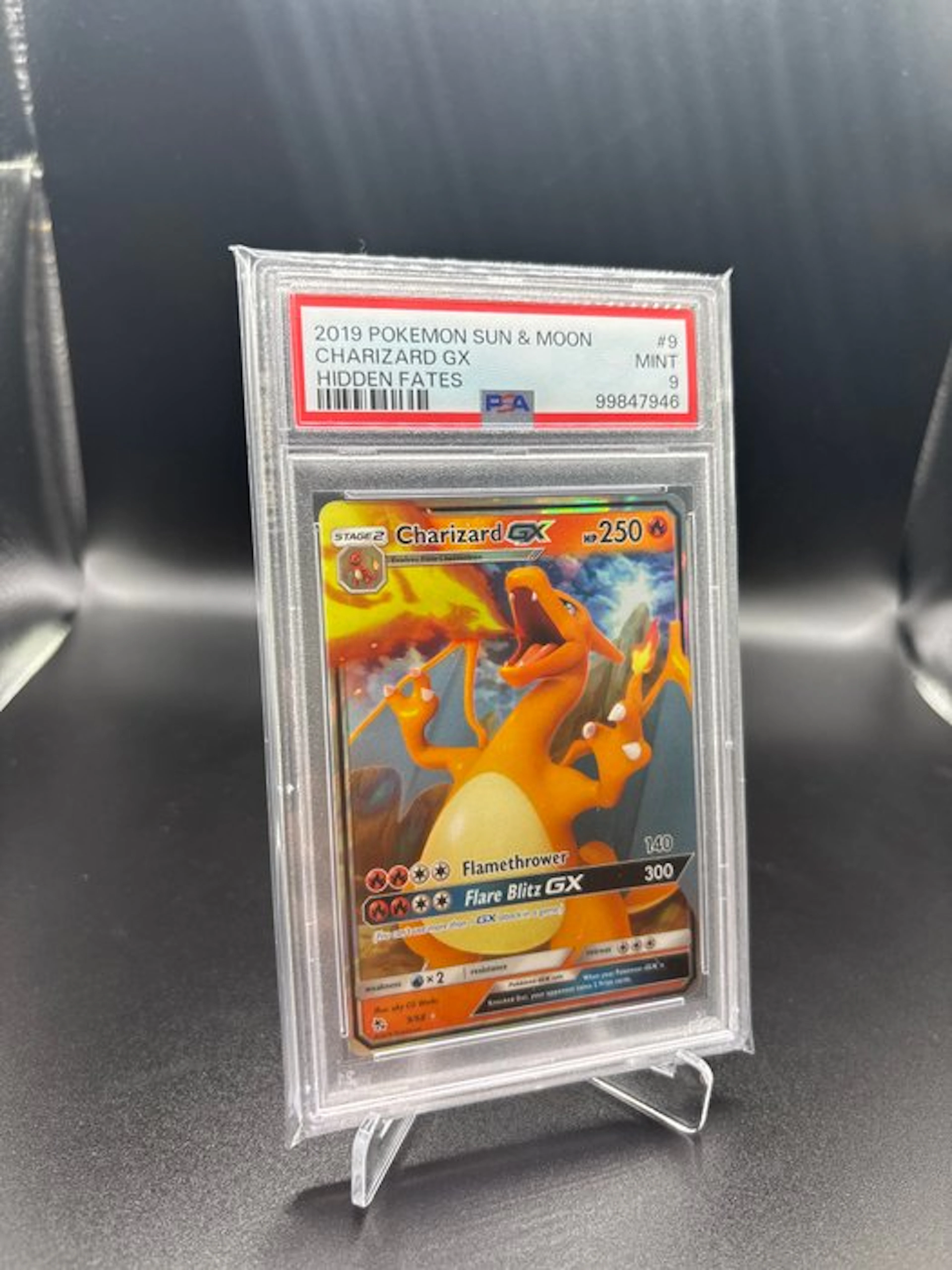 Pokémon - 1 Graded card - Charizard #9 Full art - PSA 9...