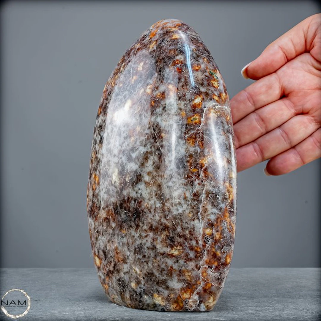Red cordierite freeform – Fascinating Mineral structure...