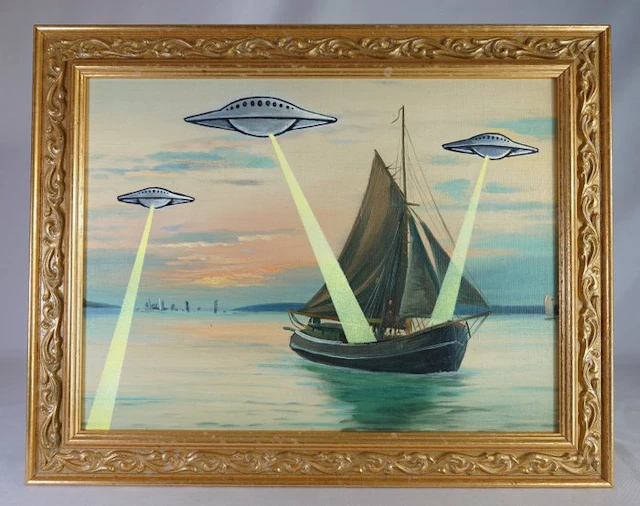 Fictional World (1980) - Banksy´s Glowing UFO Invasion