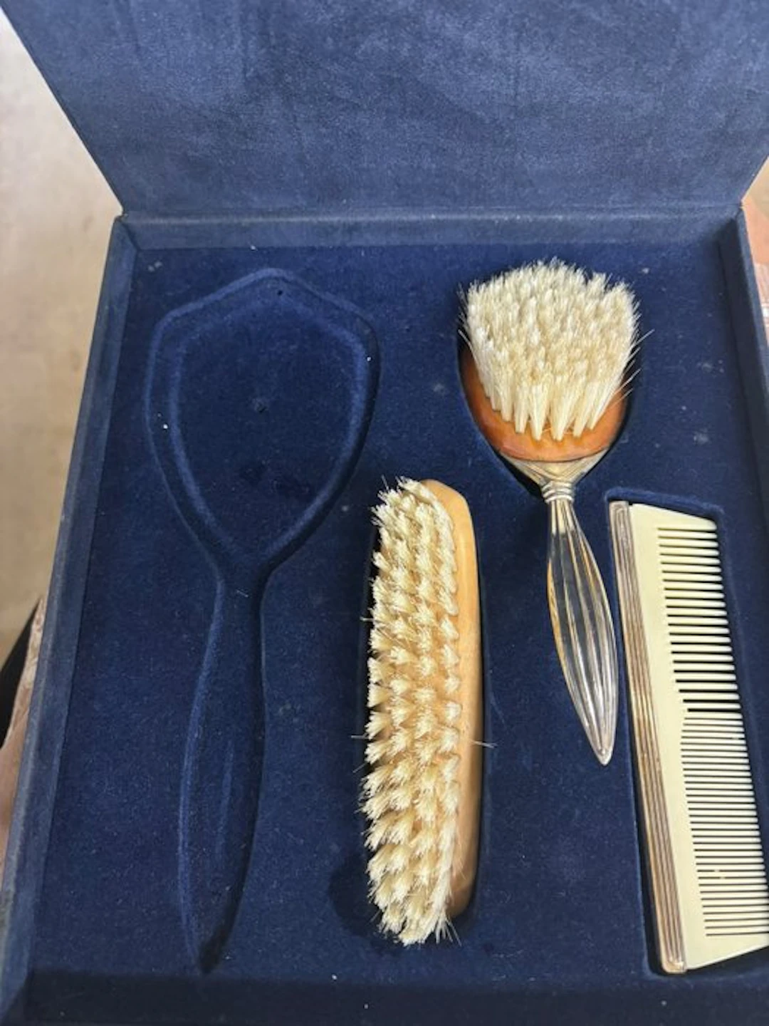 Dressing table set - .800 silver