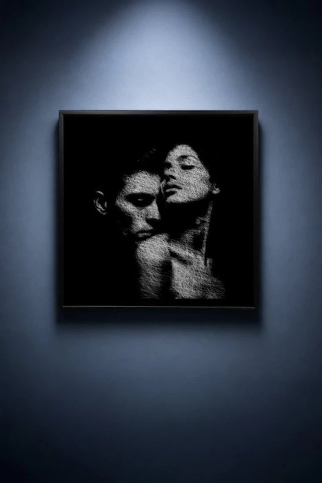 Tijs Dragtsma (1992) - Two Faces One Light