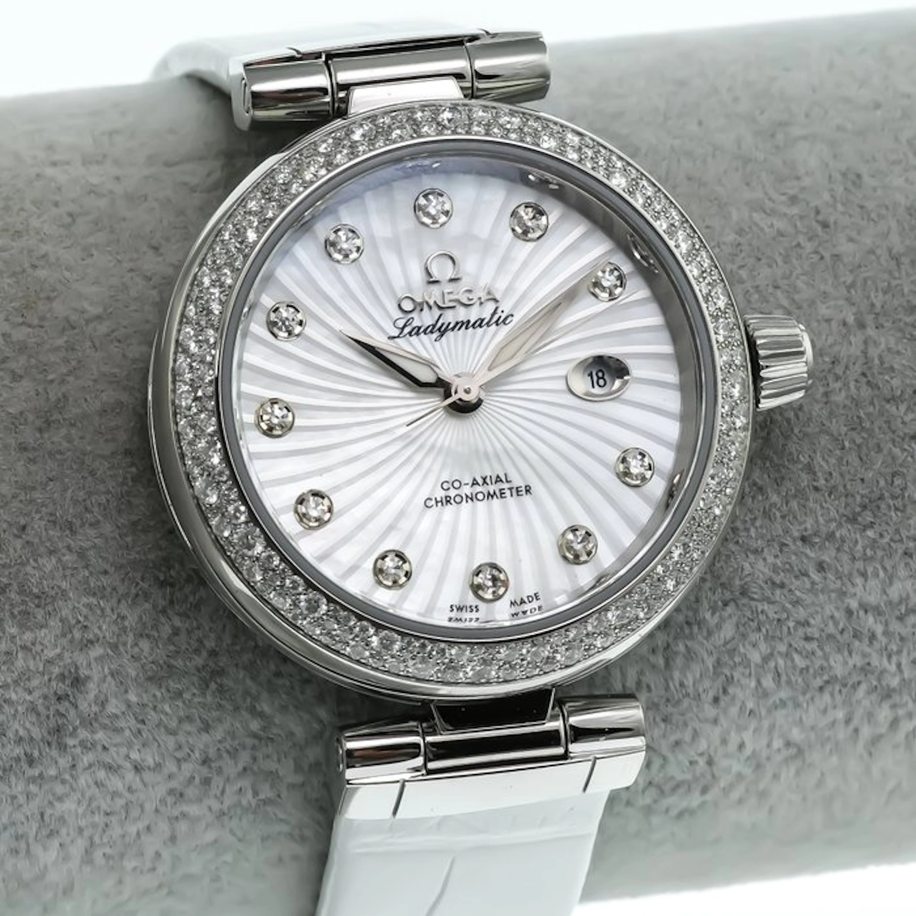 OMEGA - De Ville Ladymatic 34 mm