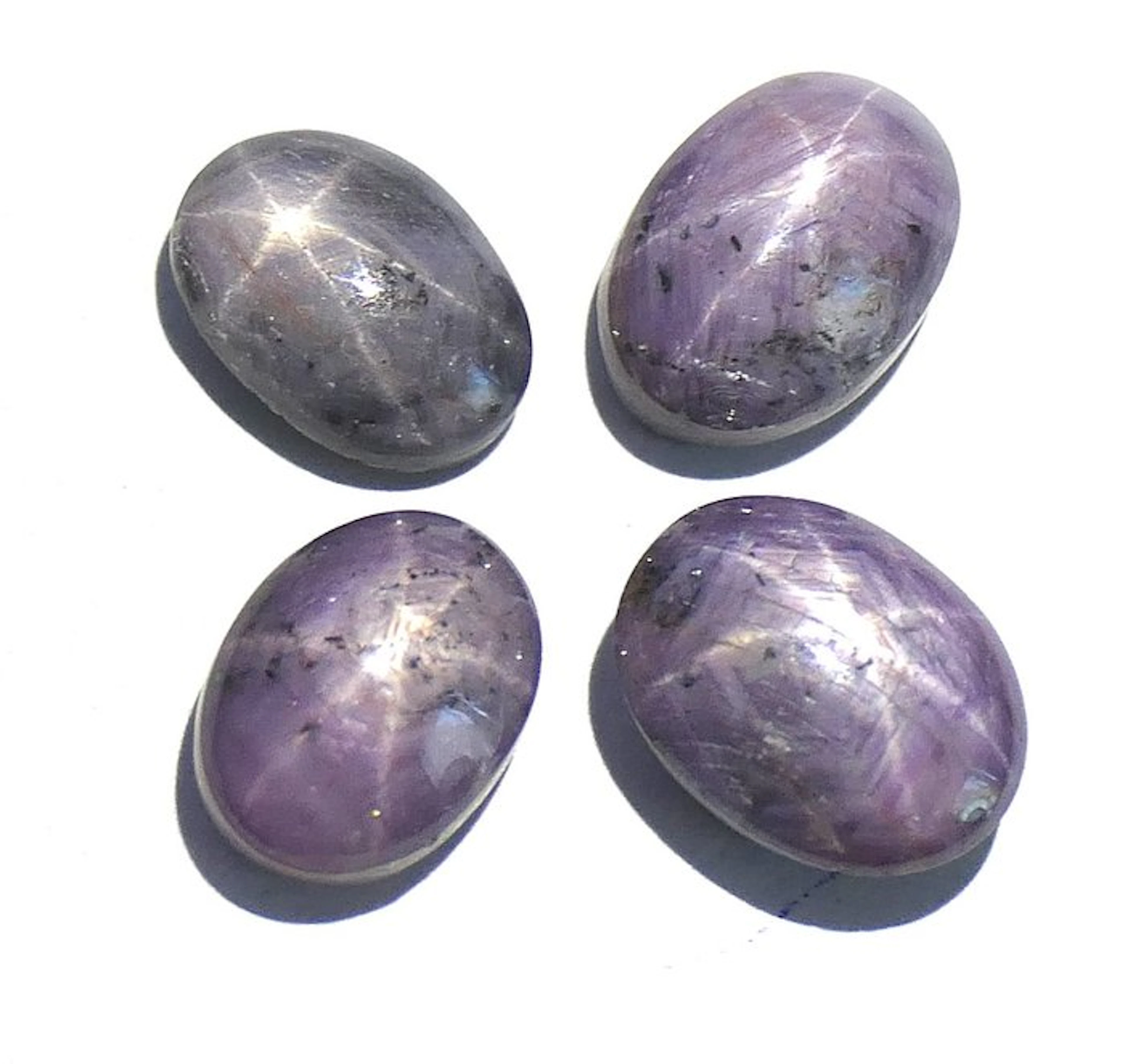 Lot - Natural-origin Star Sapphire Cabochon- 5.16 g - (4)