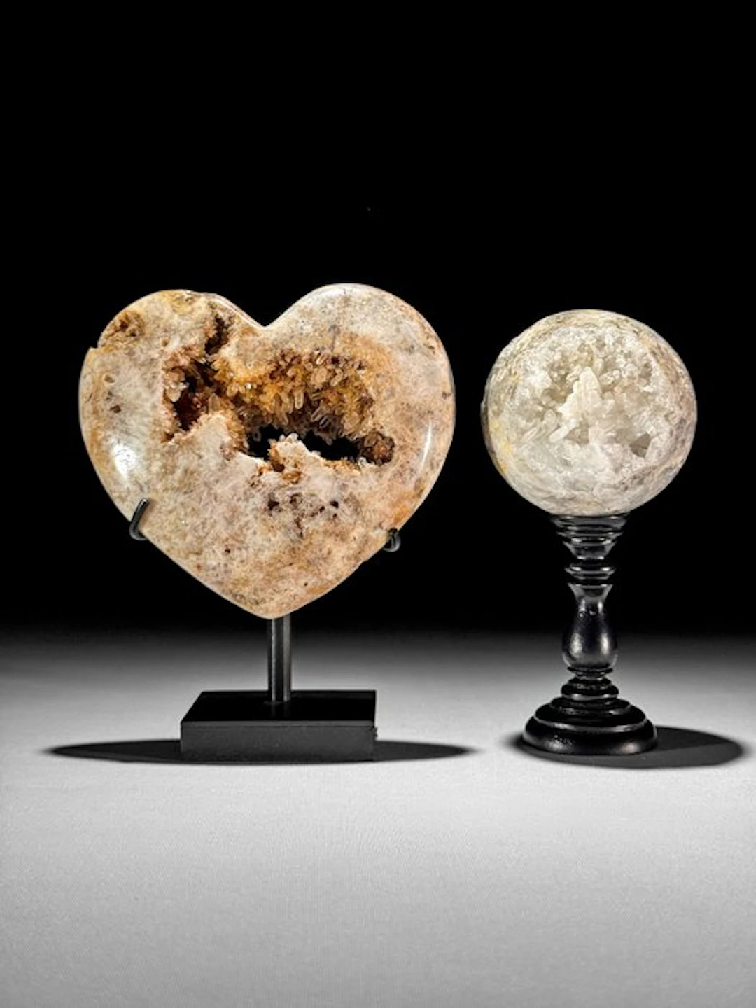 NO RESERVE PRICE - Wonderful Pair of Quartz- Heart-Shaped...