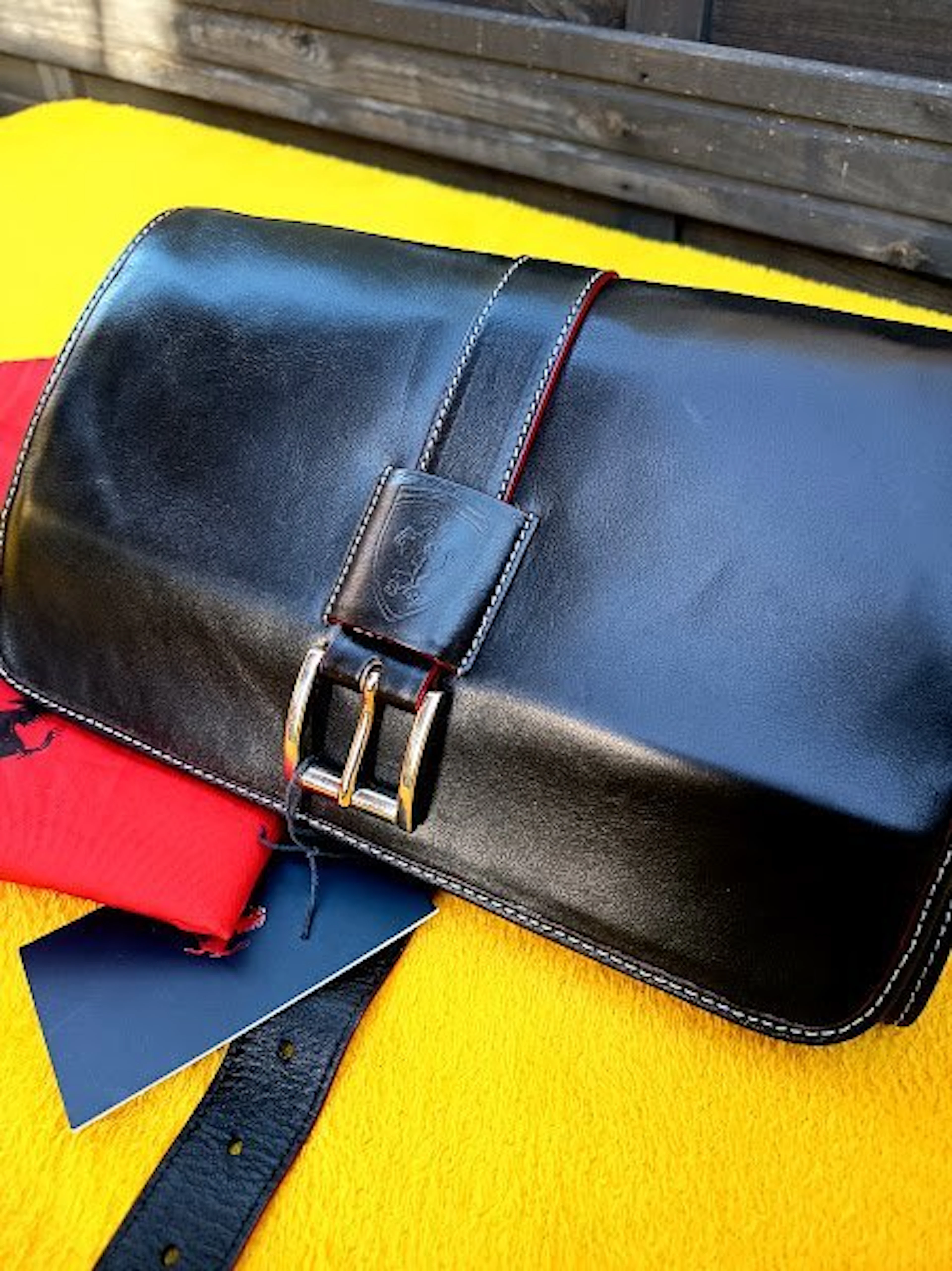 Bag - Ferrari - Trousse de toiilette en cuir luxe Ferrari neuf