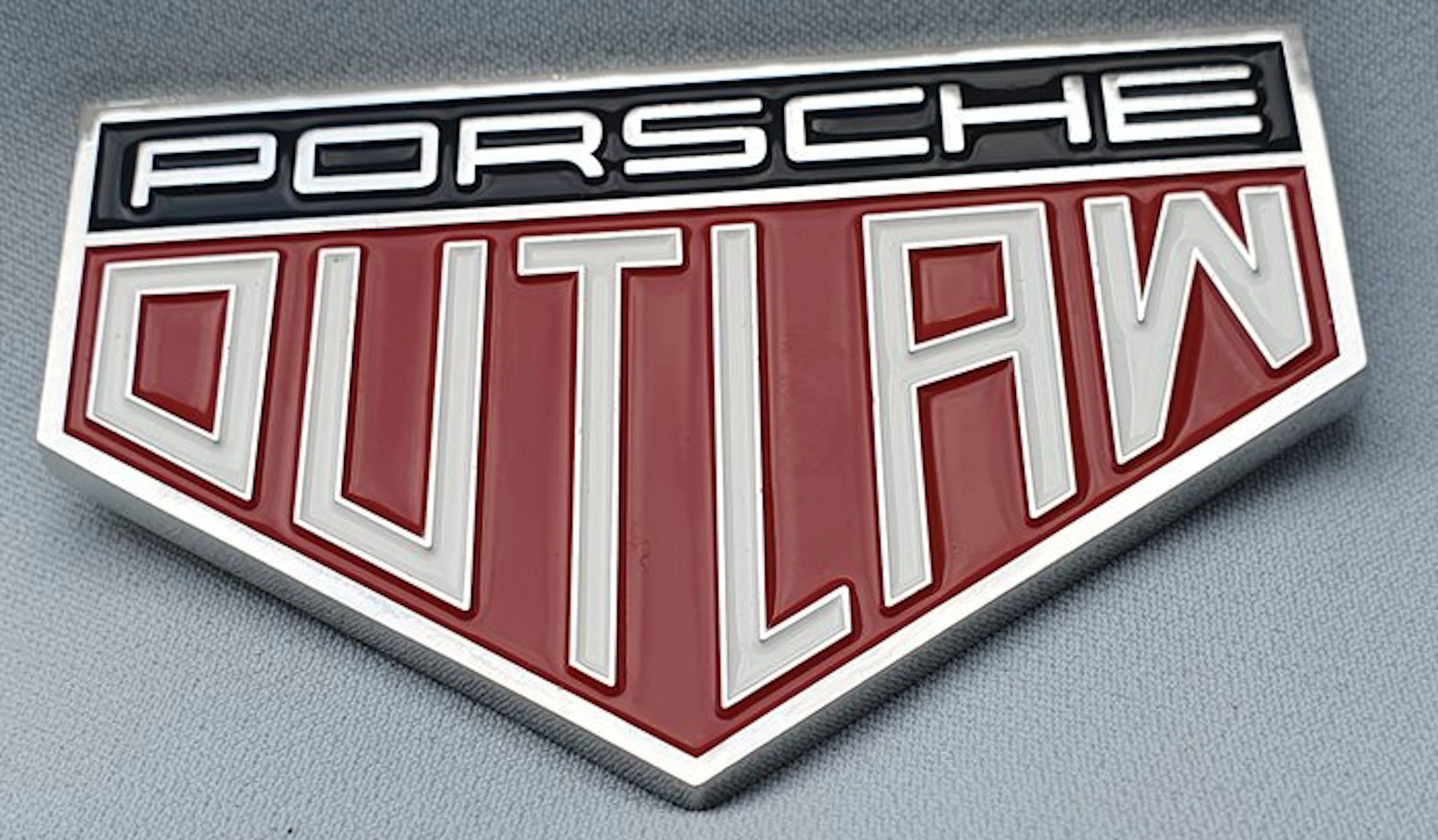 Badge - Grille Badge - PORSCHE - OUTLAW - South America - 21st