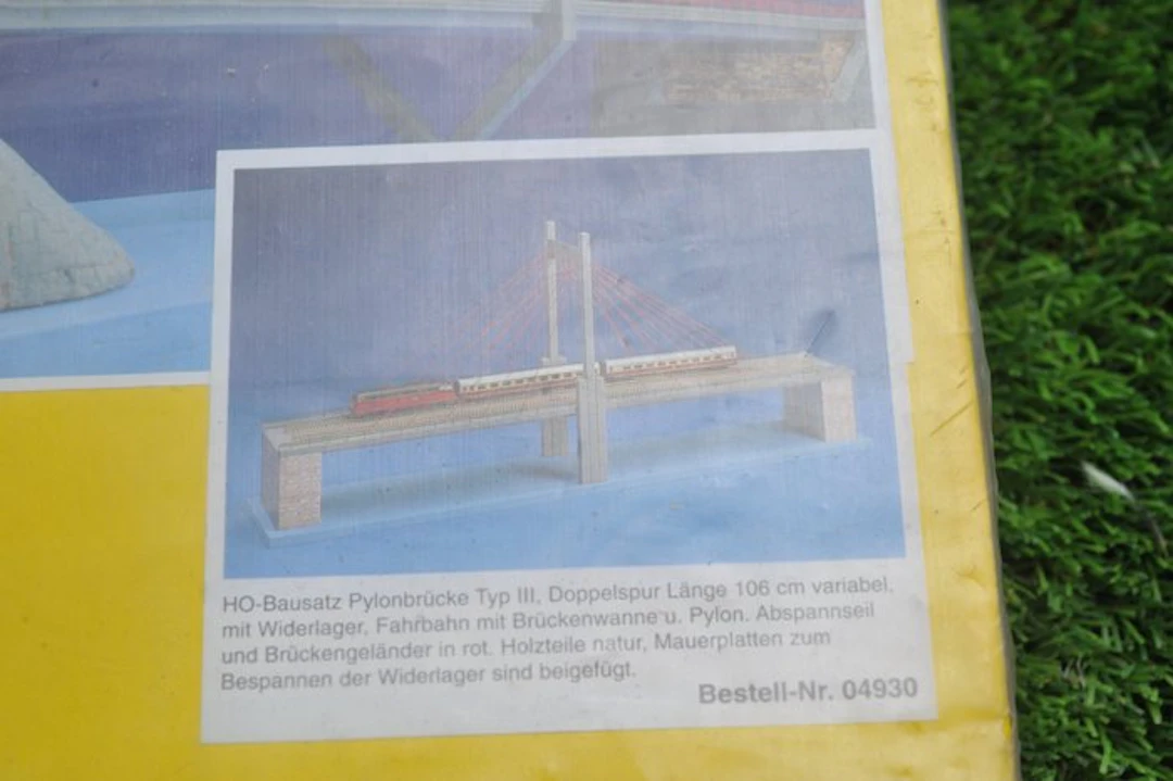 Noch H0 - 53503 (LA04930) - Model train buildings (1)
