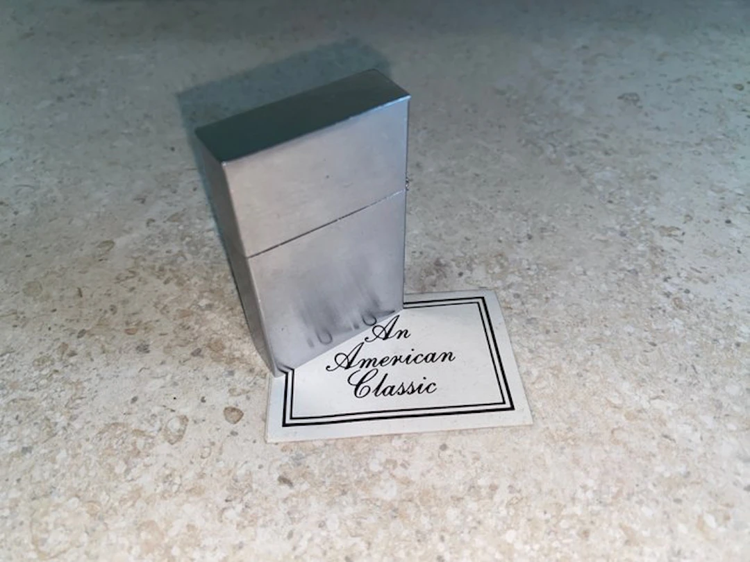 Zippo - No reserve price - Pocket lighter - Brass