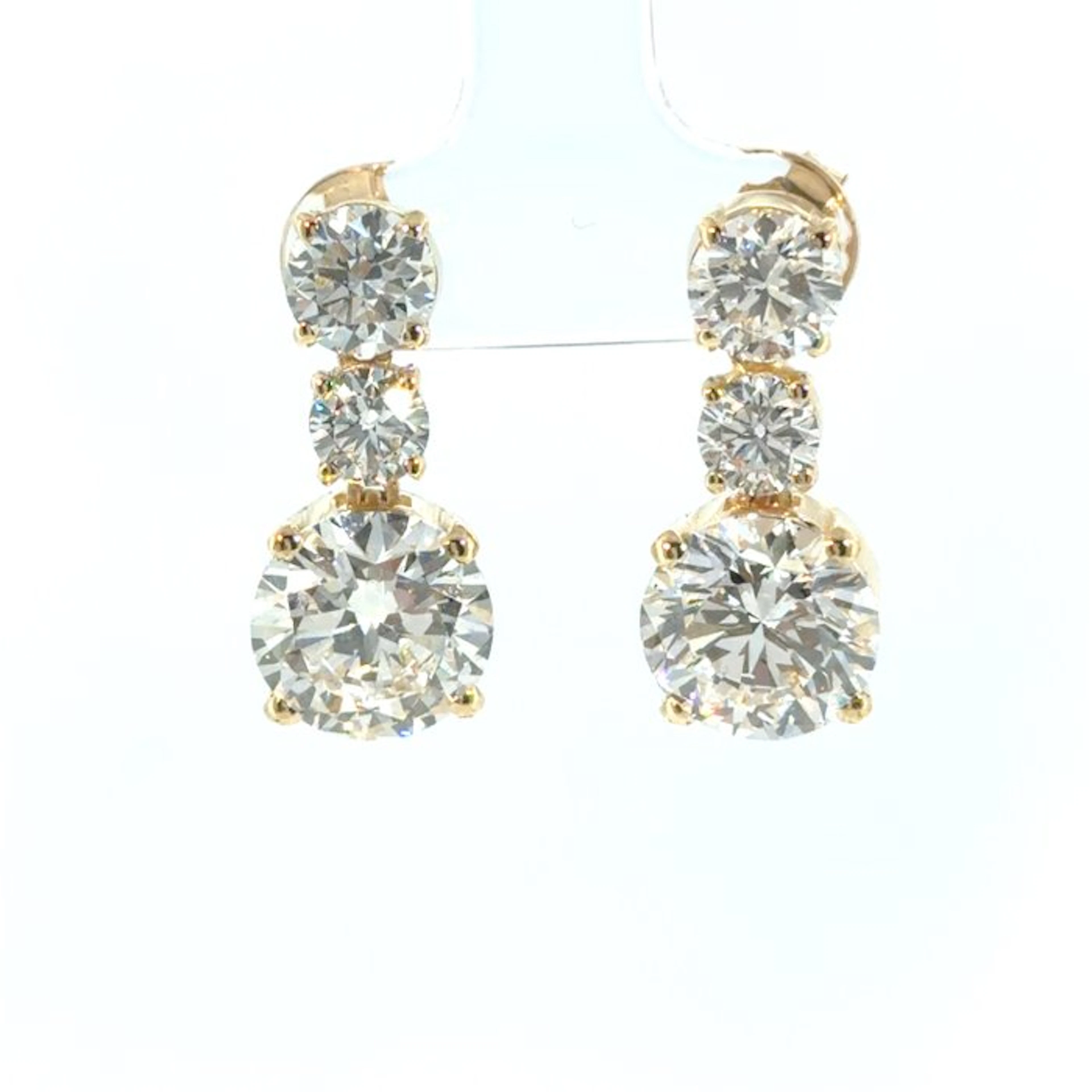 Earrings - 14 kt. Yellow gold - 9.02ct. tw. Diamond (Lab-grown) - Diamond