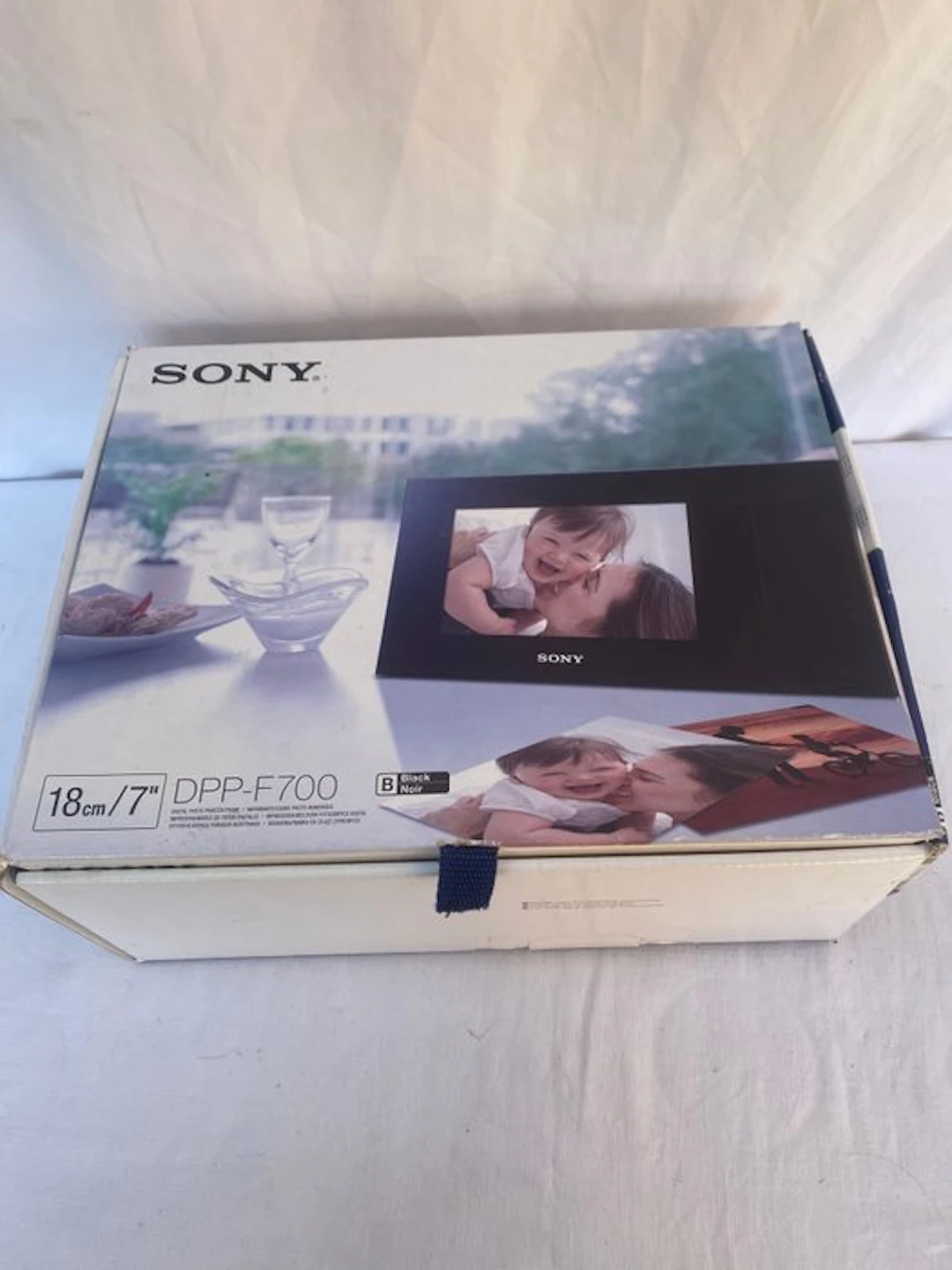 Sony DPP-F700 Digital camera
