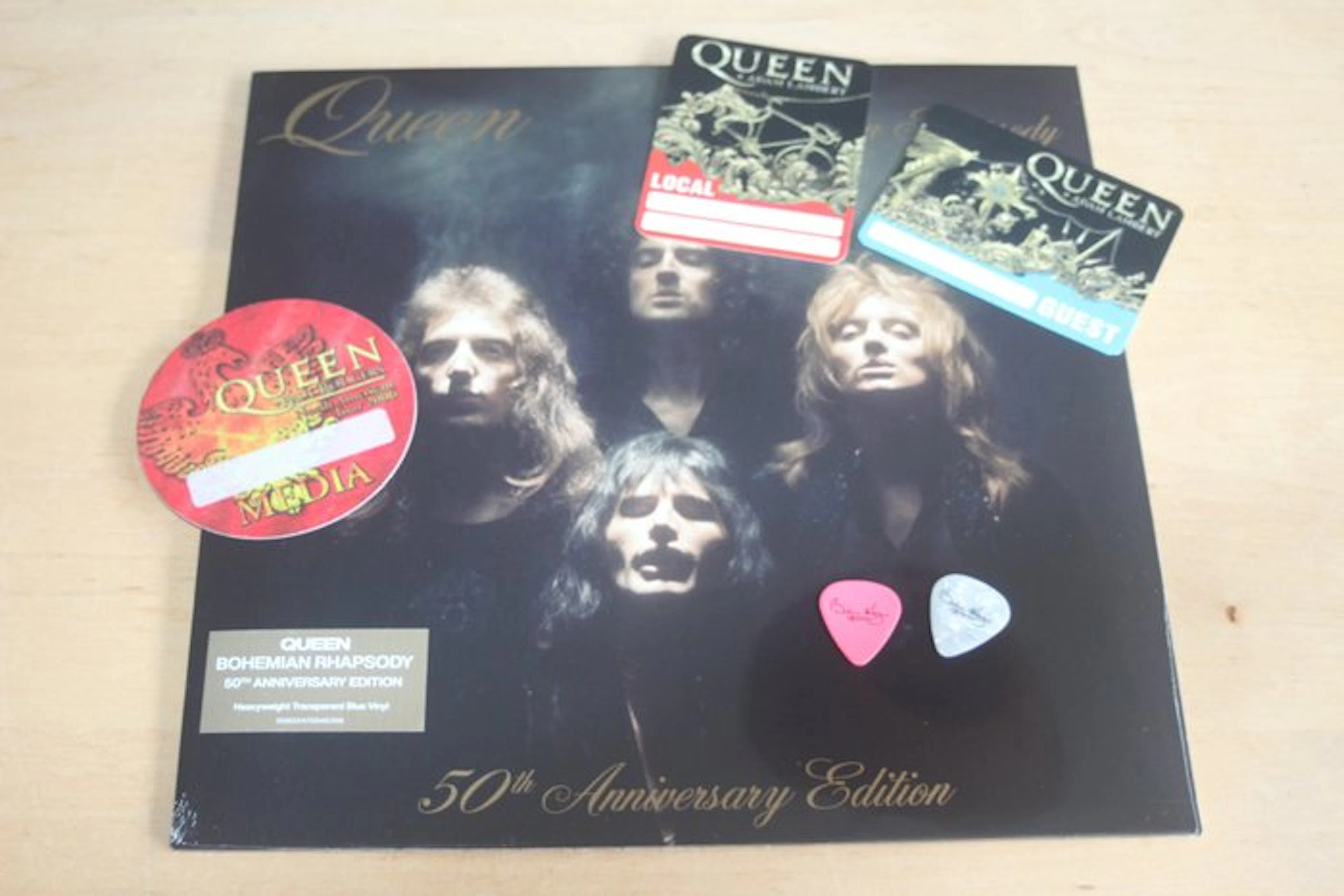 Queen - Bohemian Rhapsody (Blue Vinyl) + Guitar Picks +...