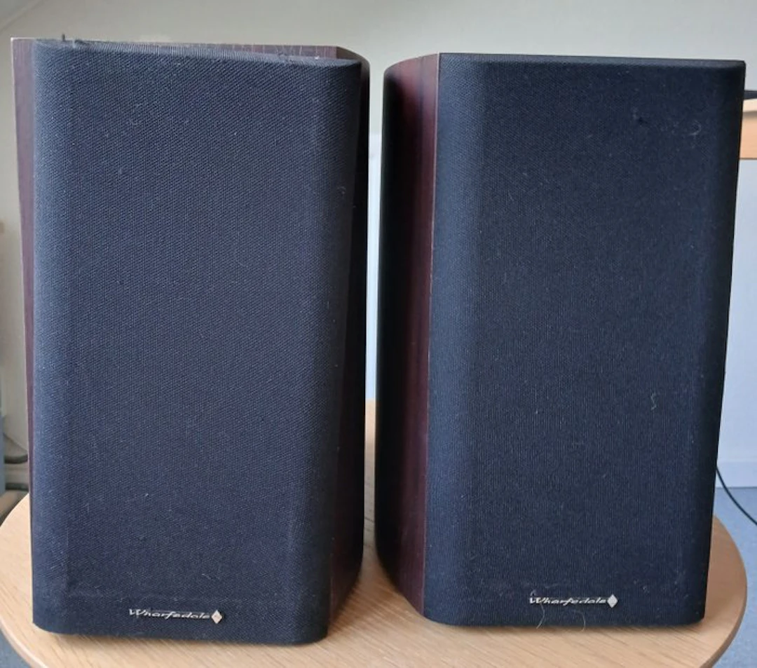 Wharfedale - Diamond 9.1 'Rosewood' / 2-Way Bass-Reflex...