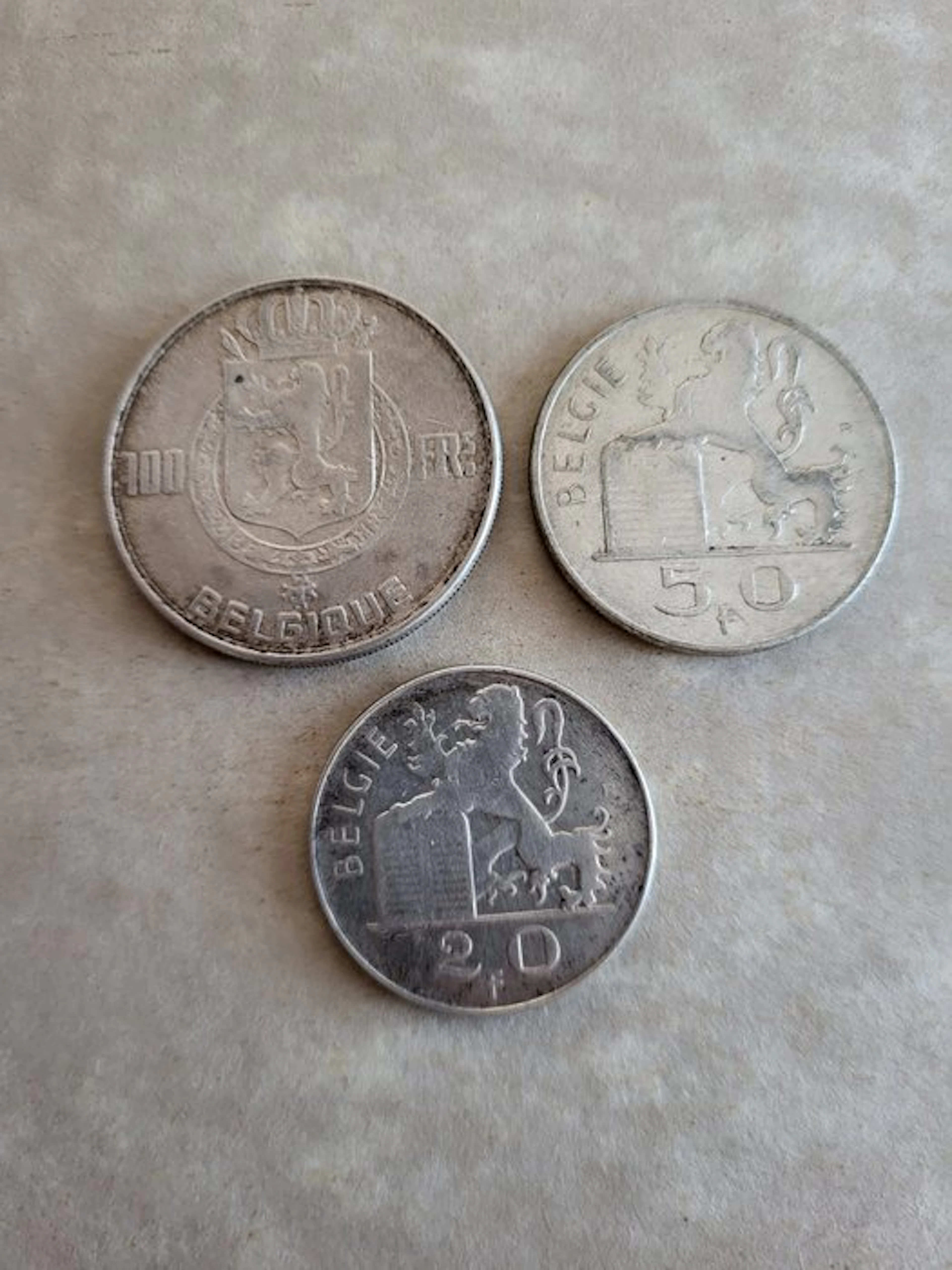 Belgium. Lot 3 stuks (No reserve price)