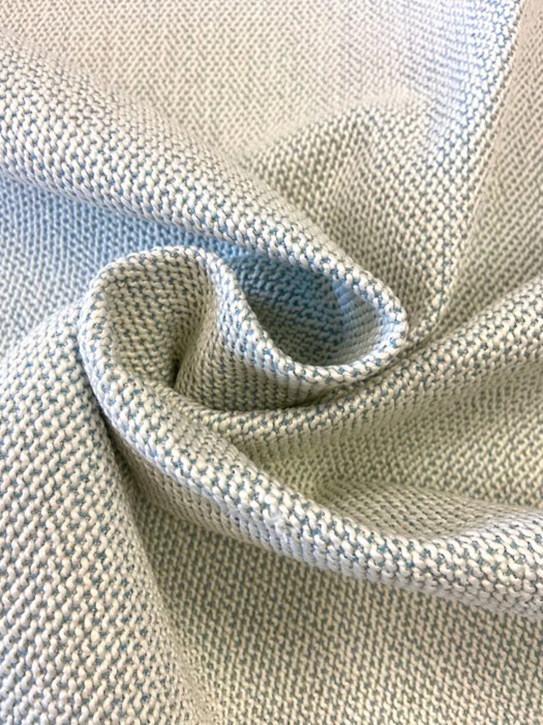 1674★Italian Refinement ★Cream-white jacquard-woven...