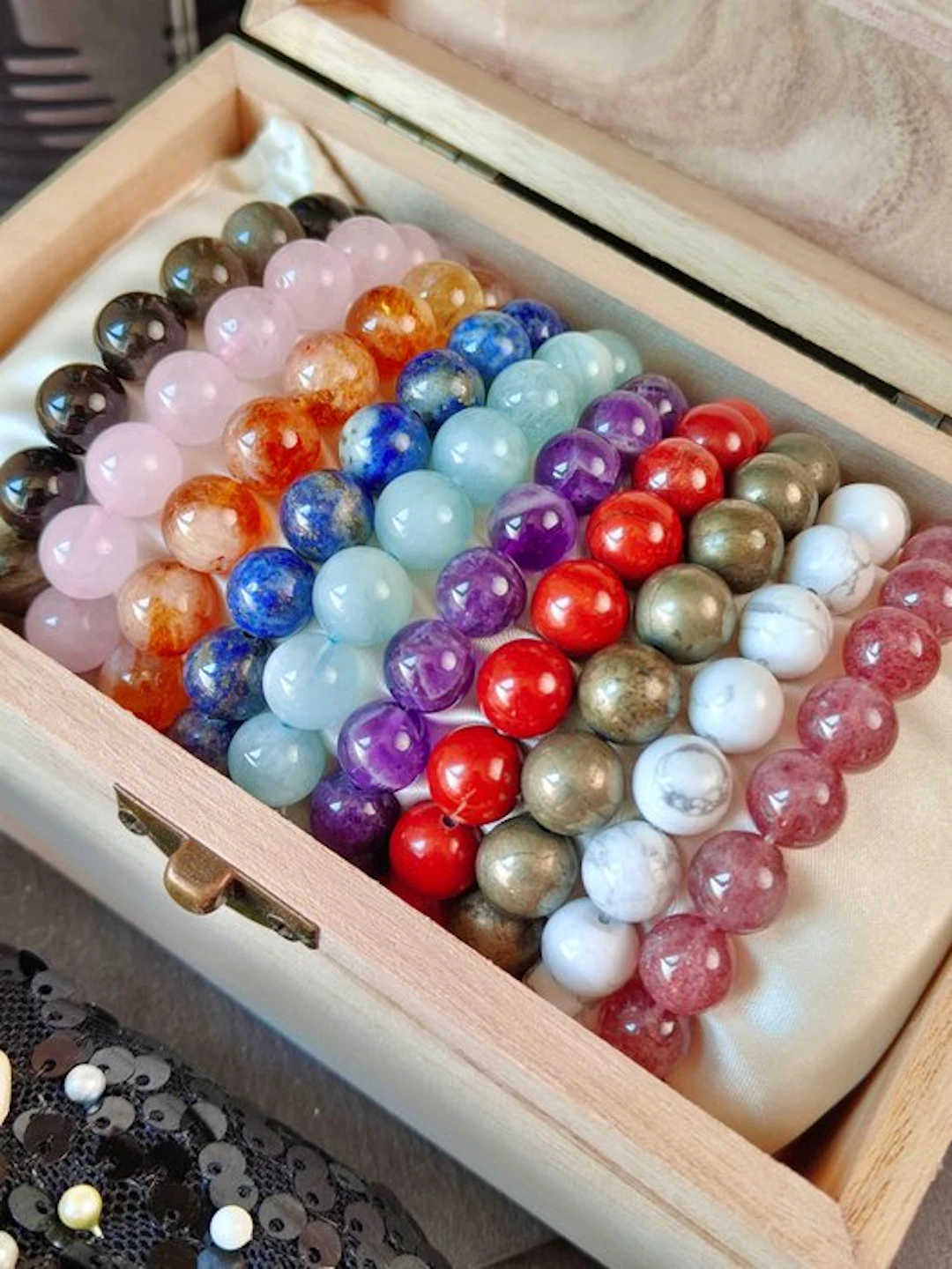 Bracelet collection in lapis lazuli