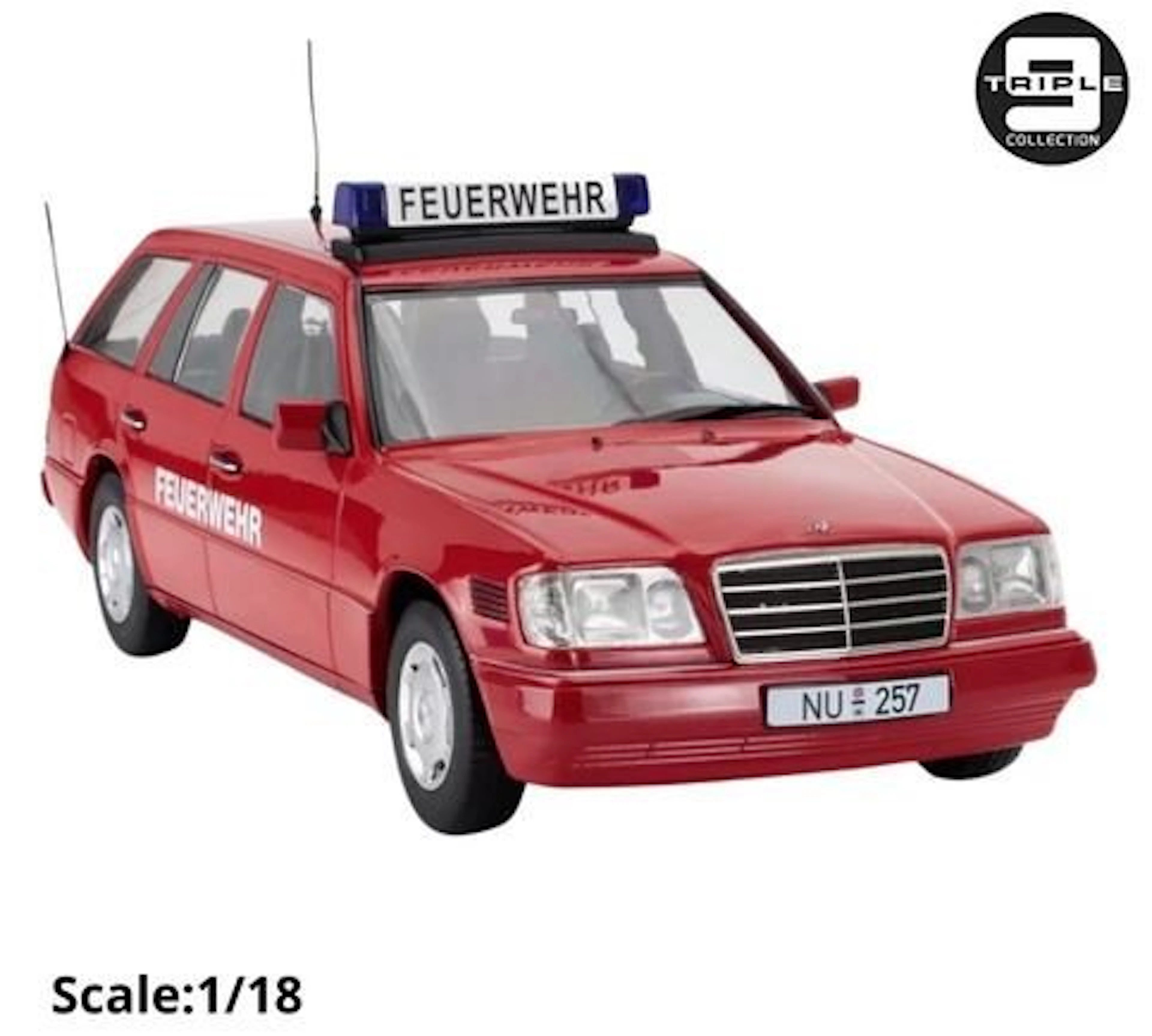 Triple 9 Collection 1:18 - Model station wagon...