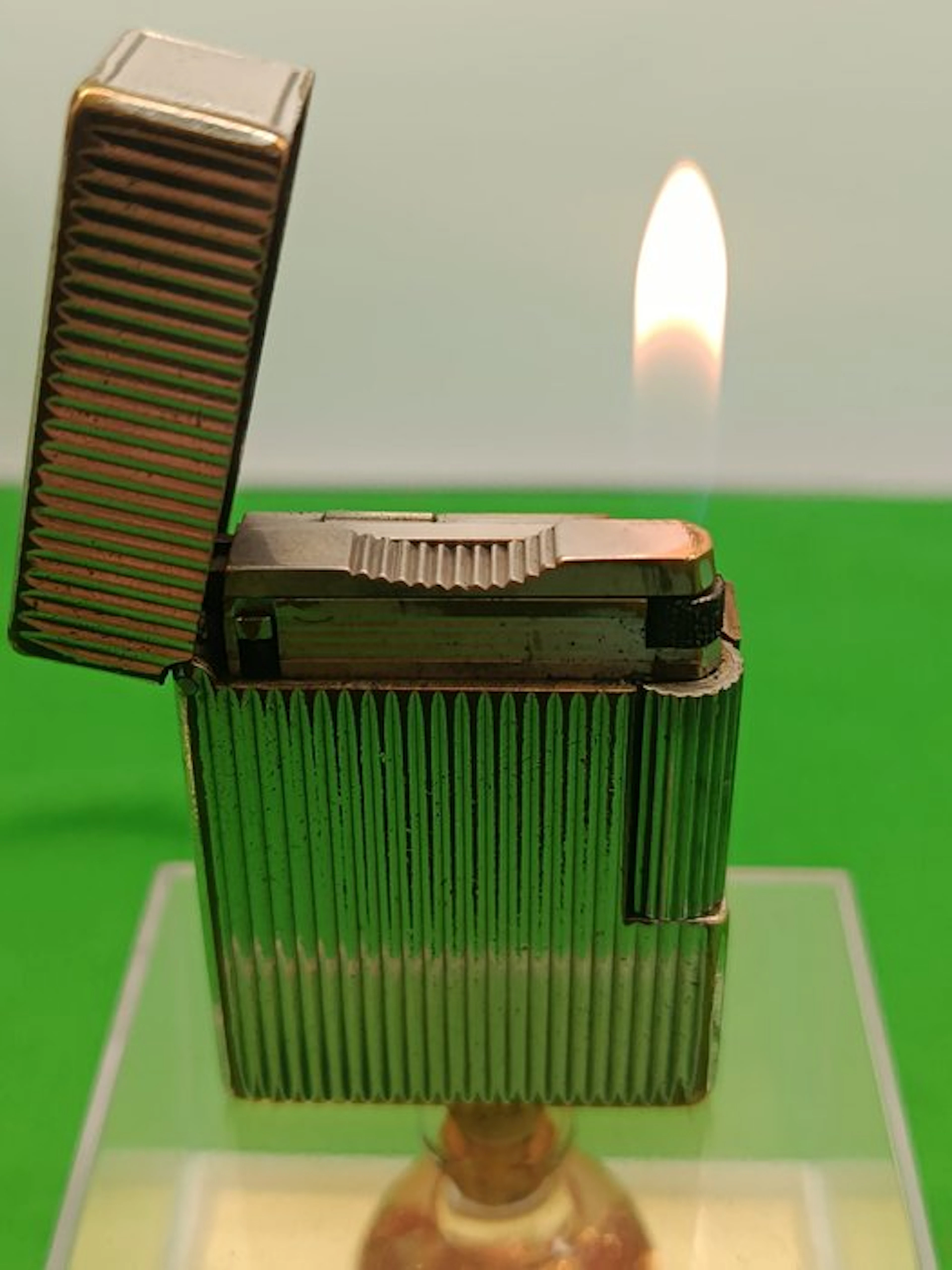 S.T. Dupont - Line 2 - Pocket lighter - Silver plated