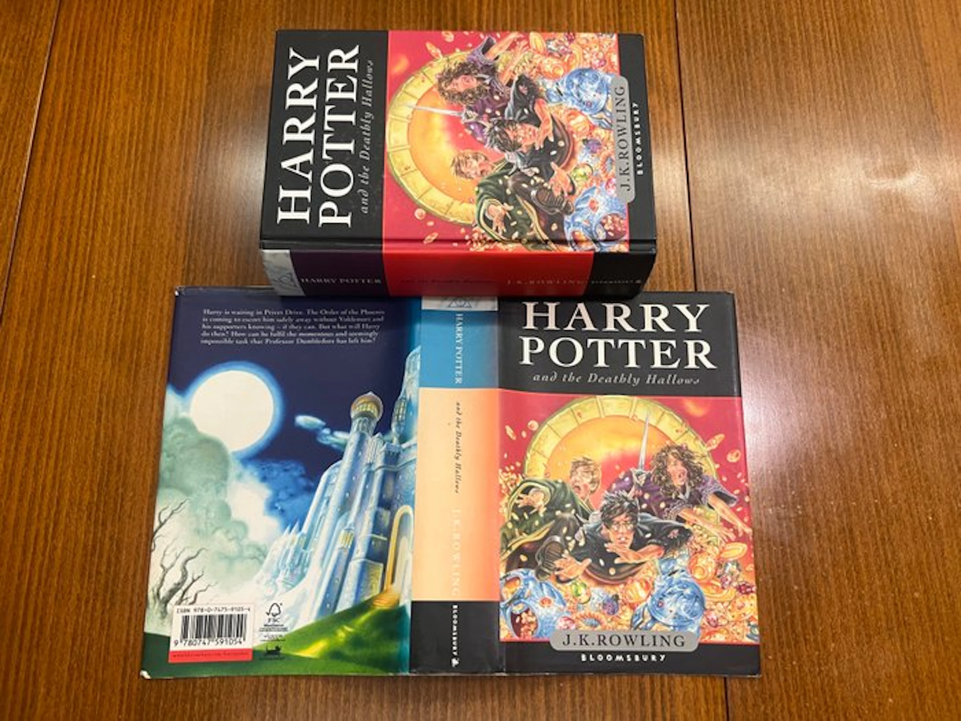 J.K. Rowling - Harry Potter and the Deathly Hallows - 2007-2007