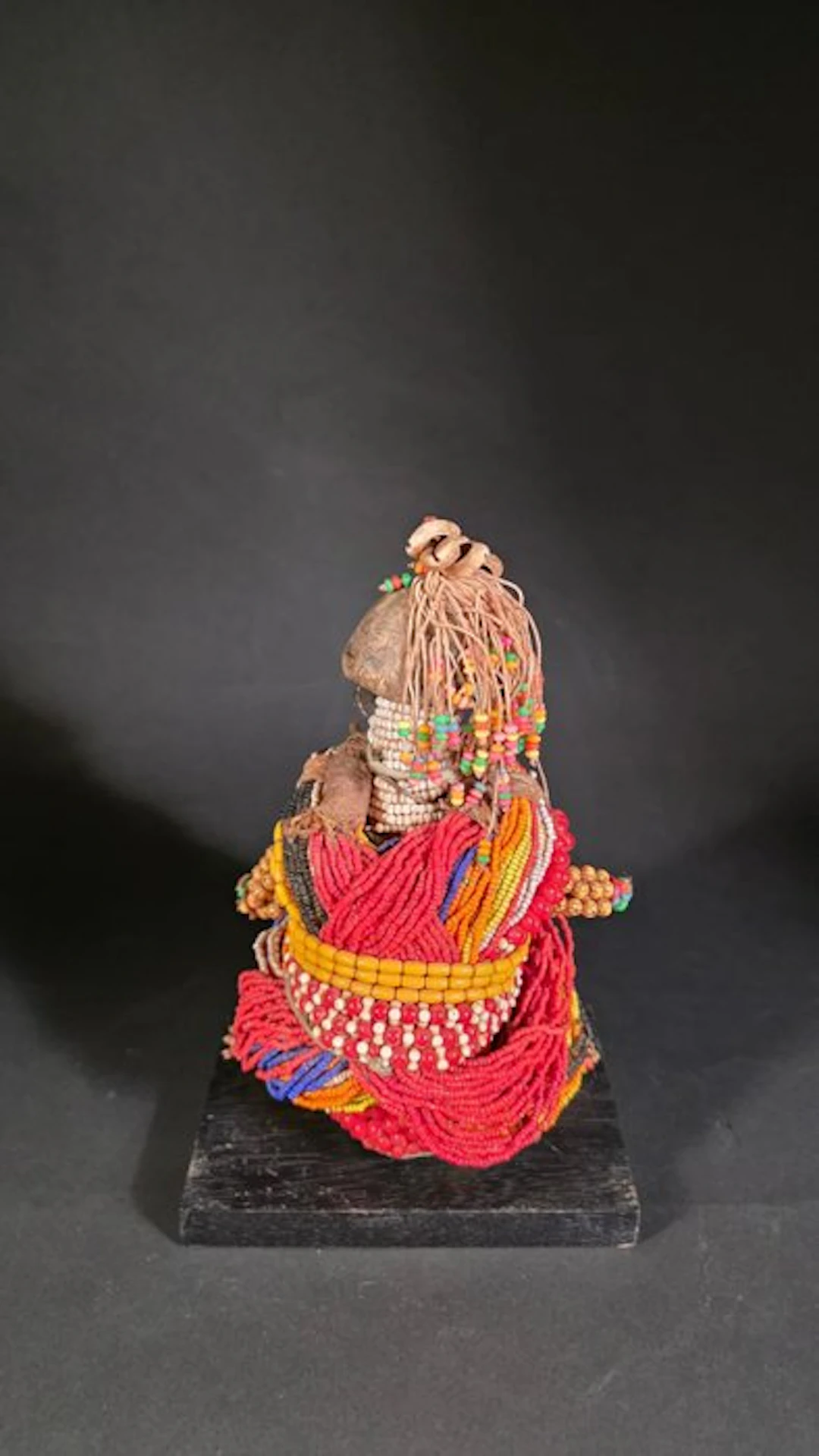 Wooden doll and beads - Namji - Cameroon (No reserve price)