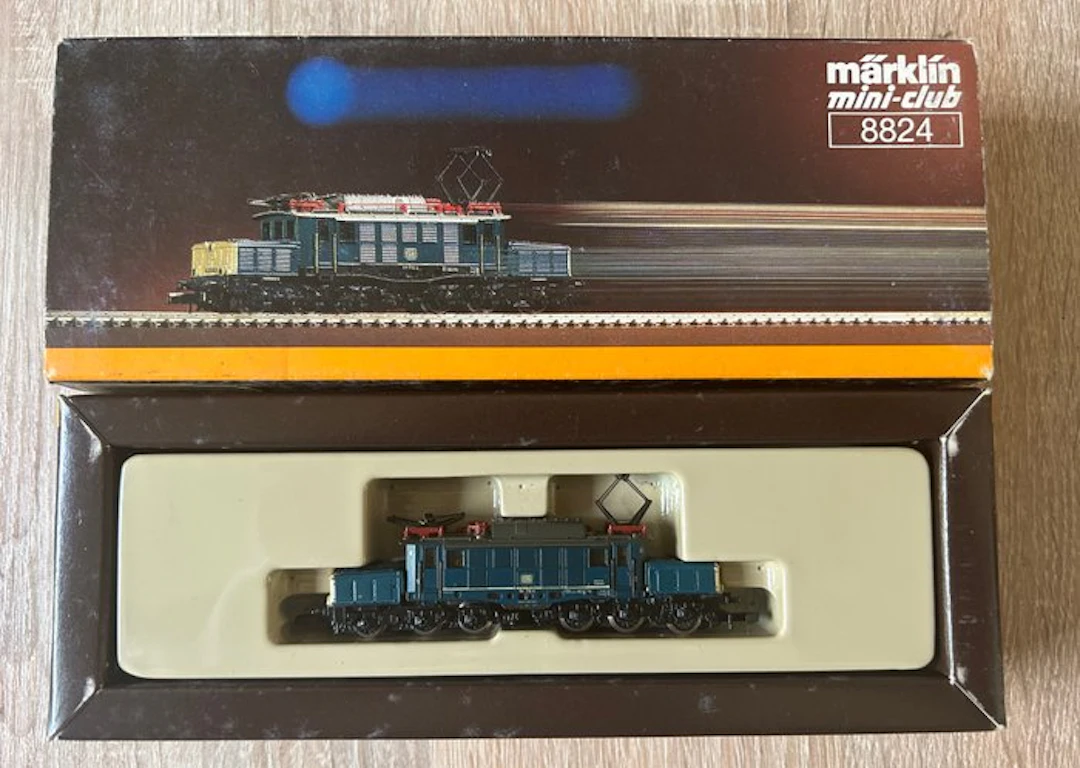 Märklin Z - 8824 - Model train locomotive (1) - German crocodile - DB
