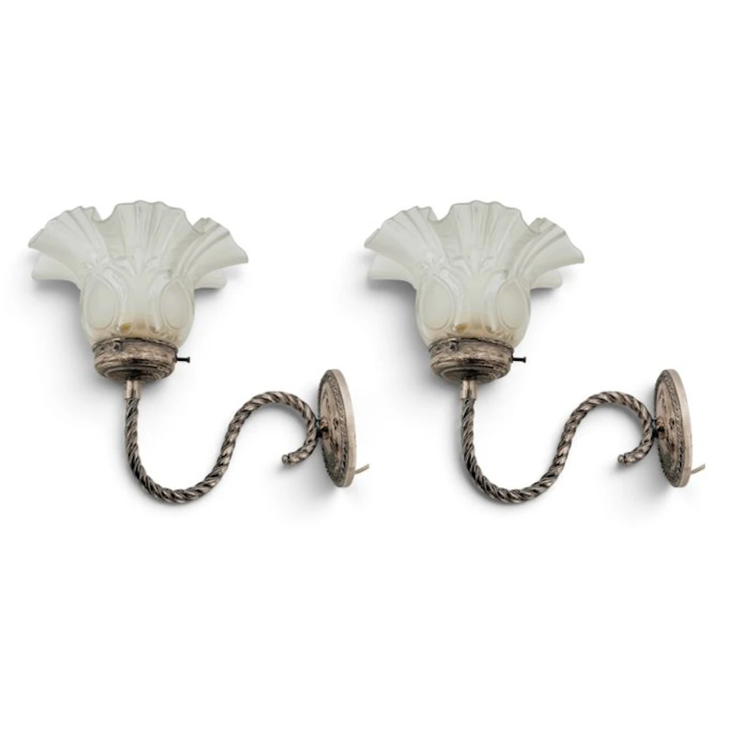 Wall lamp (2) - Tulip in the shape of a flower - Silvered bronze - Modernists