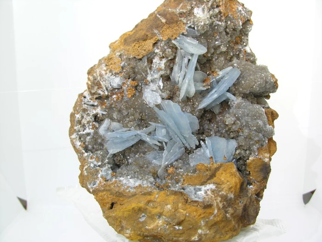 Baryte Crystal on matrix - Height: 21 cm - Width: 18 cm- 3.1 kg - (1)