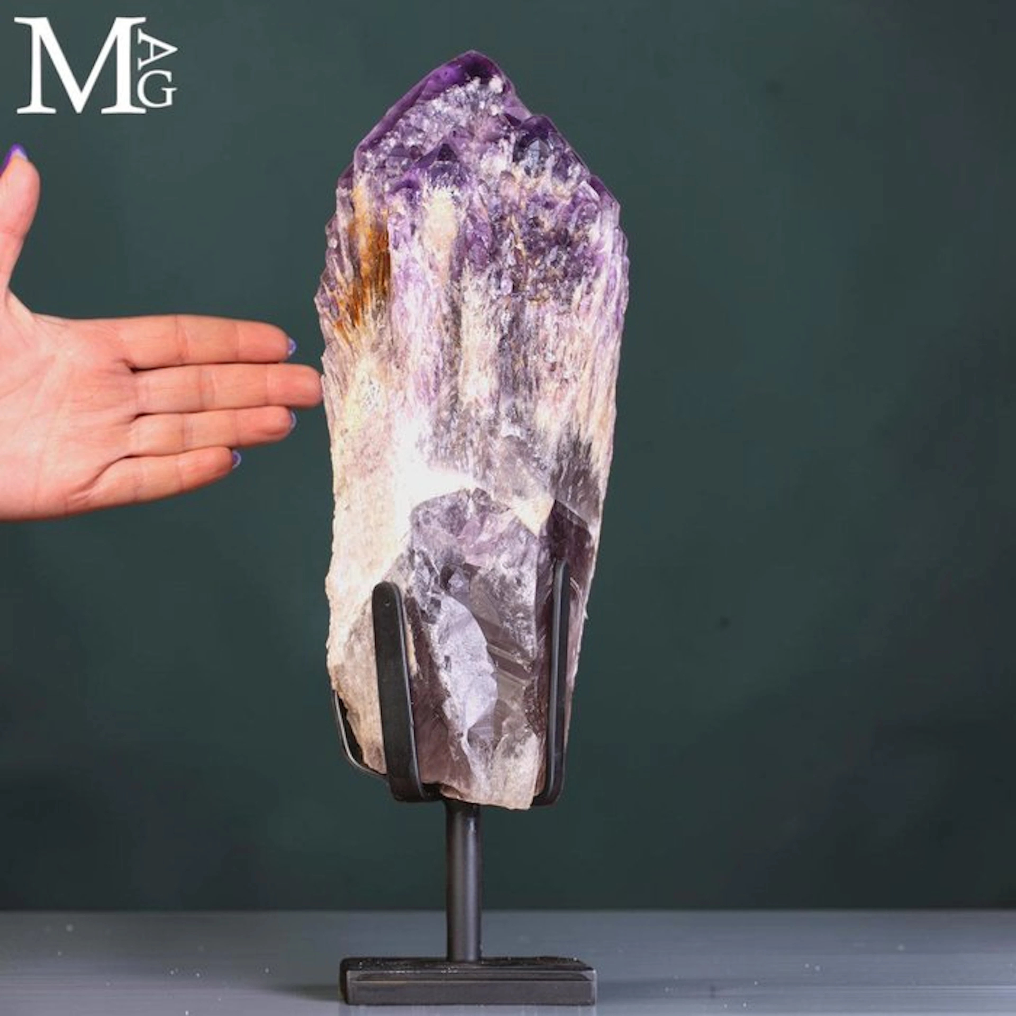 Particular Amethyst formation from Southern Brazil...