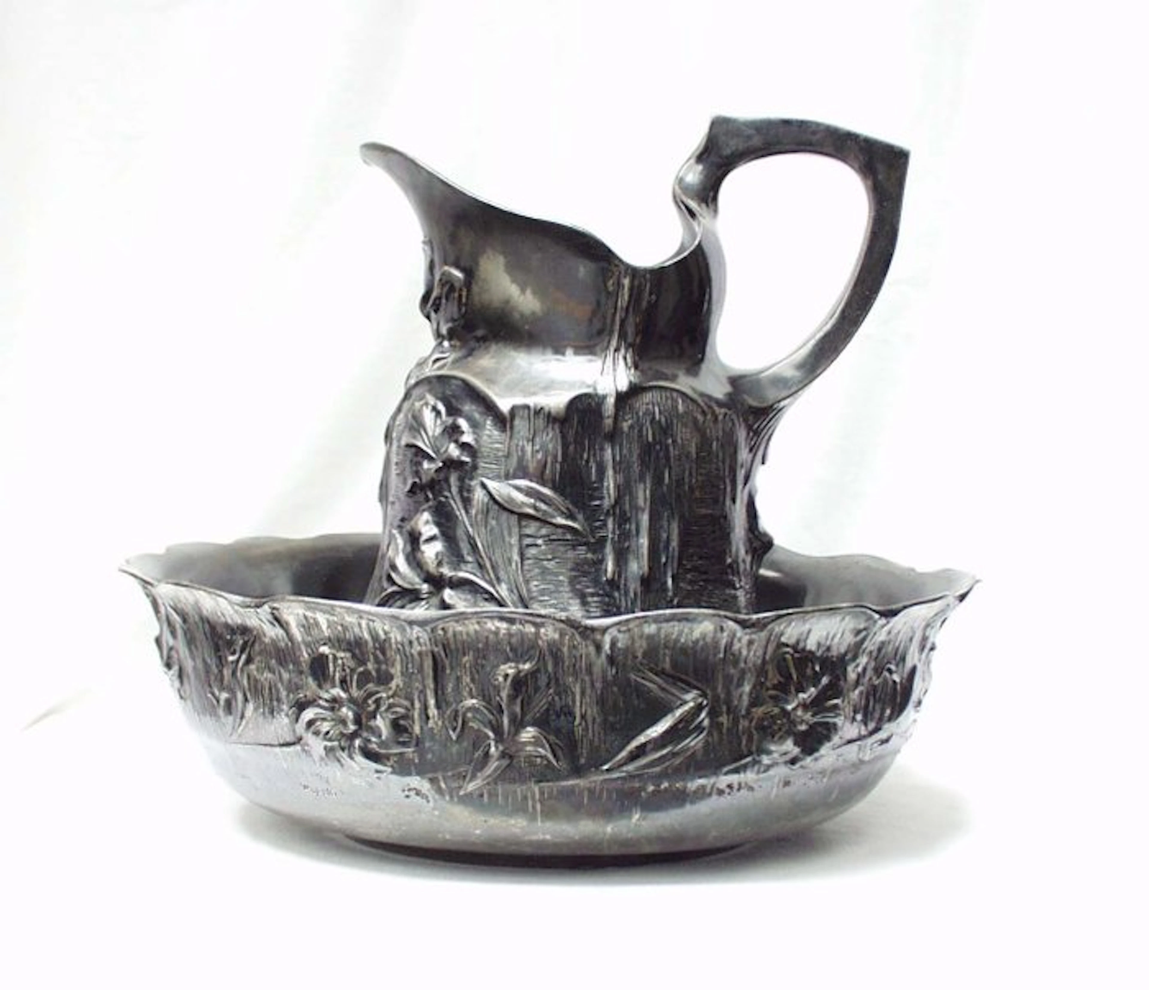 Art Nouveau Wash basin set (2) - Tin