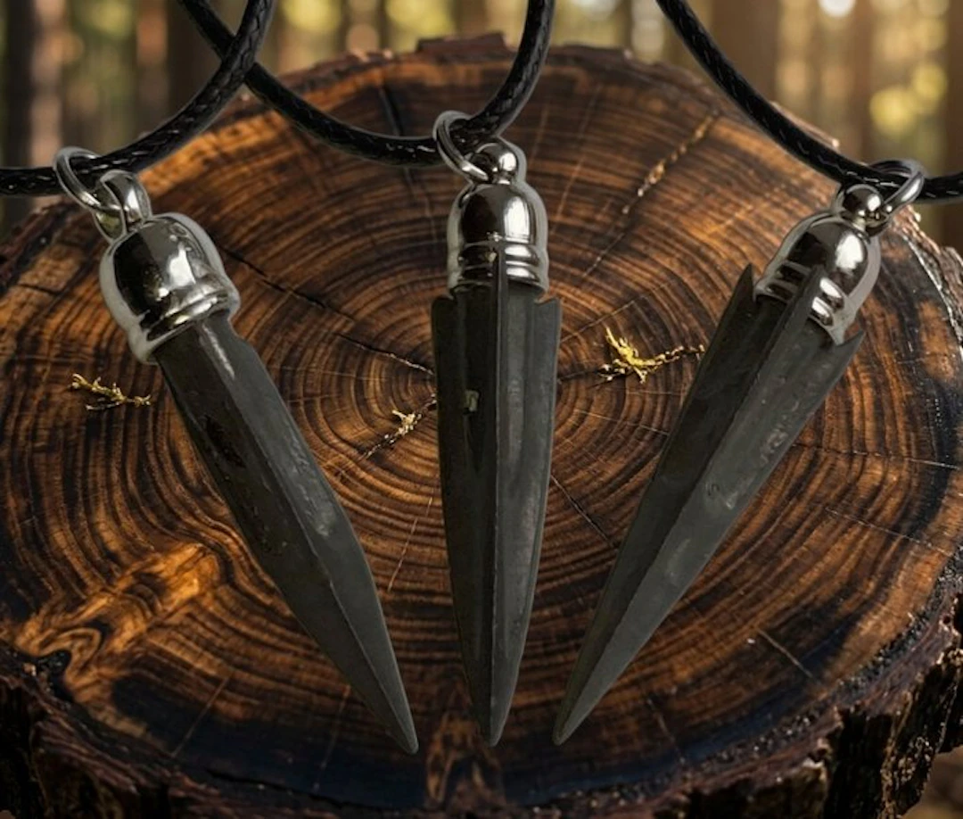Scythian Bronze A set of 3 arrowheads