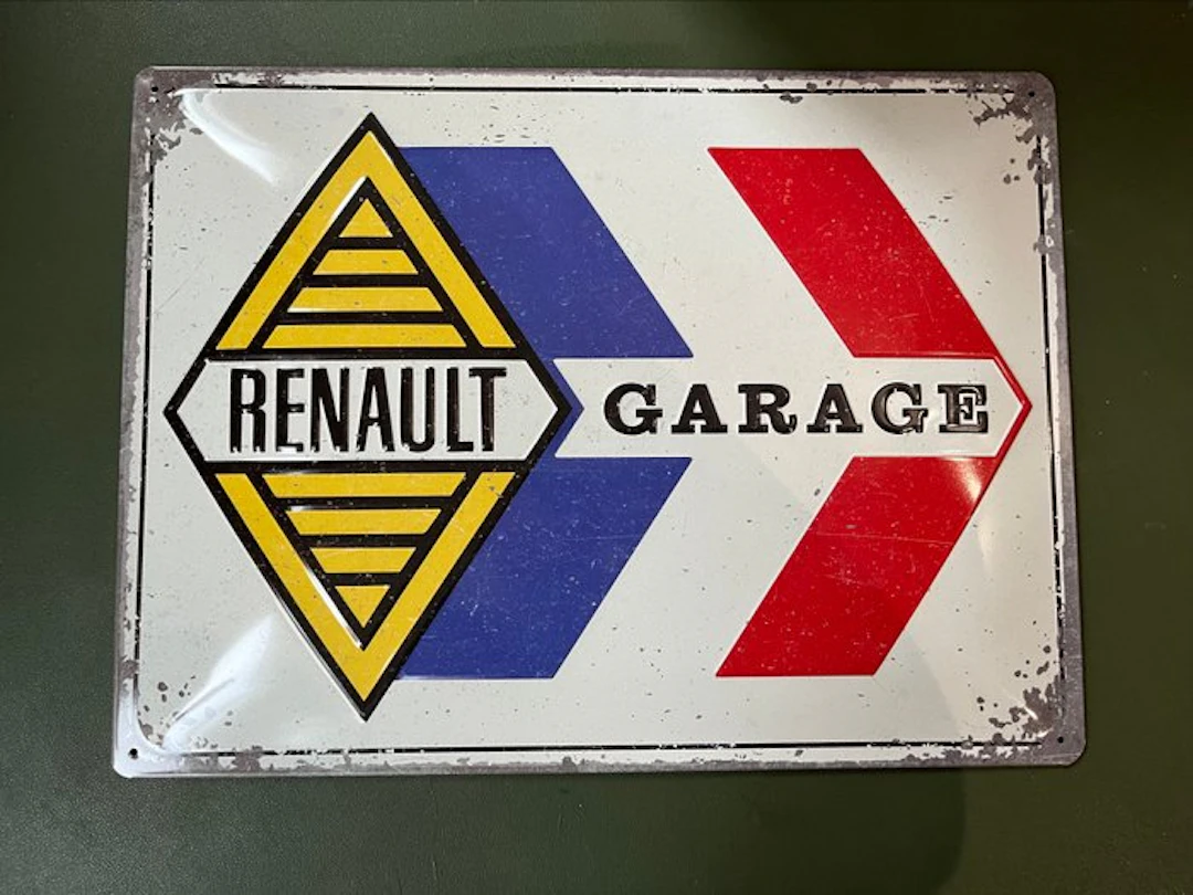 Renault - Renault Garage advertising sign. - Sign - Metal